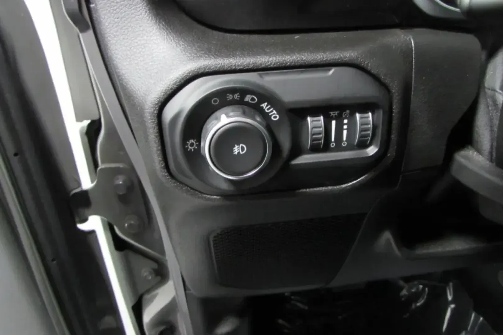 2021 /Cloth Jeep Wrangler Unlimited Sport Altitude (1C4HJXDG8MW) with an Other engine, located at 12830 Highway 21, De Soto, MO, 63020, (636) 337-7777, 38.153099, -90.573624 - USED 2021 Jeep Wrangler Unlimited Sport Altitude from Pettus Chrysler Dodge Jeep Ram De Soto, De Soto MO. - Photo#13