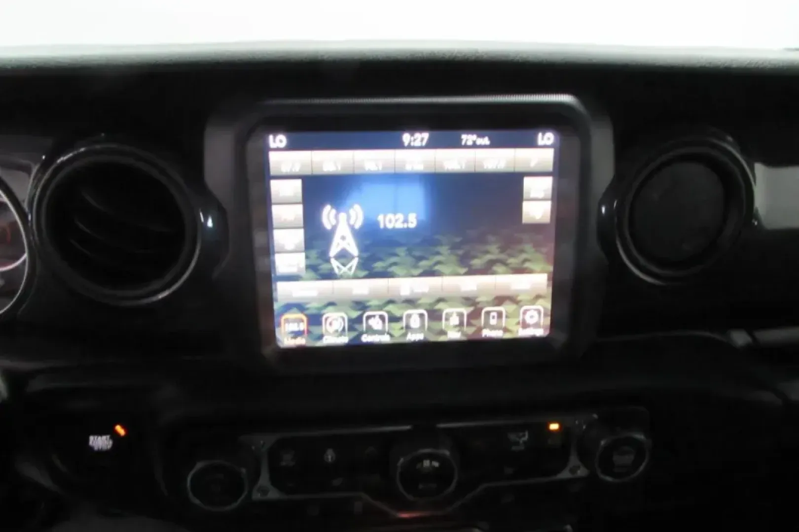 2021 /Cloth Jeep Wrangler Unlimited Sport Altitude (1C4HJXDG8MW) with an Other engine, located at 12830 Highway 21, De Soto, MO, 63020, (636) 337-7777, 38.153099, -90.573624 - USED 2021 Jeep Wrangler Unlimited Sport Altitude from Pettus Chrysler Dodge Jeep Ram De Soto, De Soto MO. - Photo#19