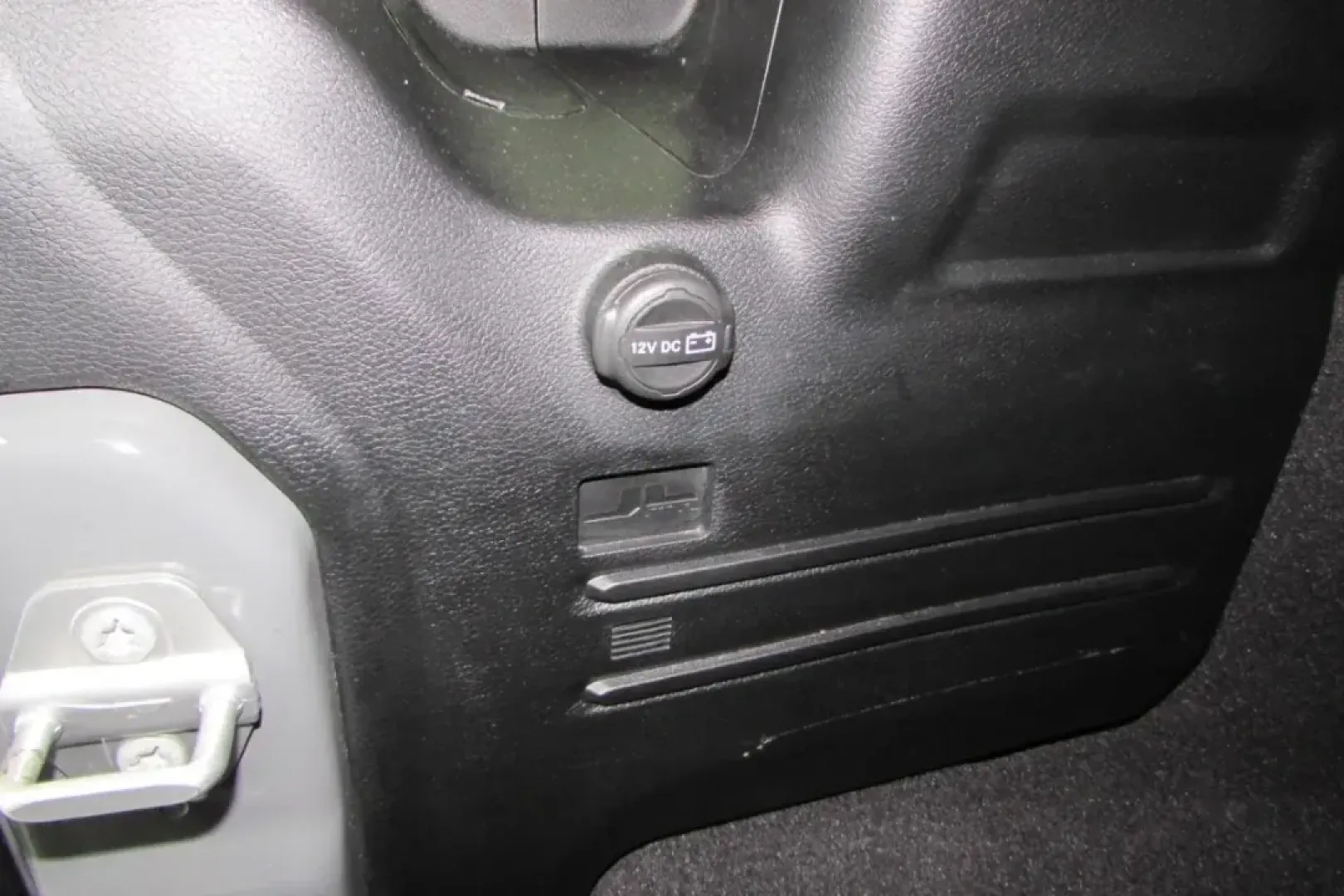 2021 /Cloth Jeep Wrangler Unlimited Sport Altitude (1C4HJXDG8MW) with an Other engine, located at 12830 Highway 21, De Soto, MO, 63020, (636) 337-7777, 38.153099, -90.573624 - USED 2021 Jeep Wrangler Unlimited Sport Altitude from Pettus Chrysler Dodge Jeep Ram De Soto, De Soto MO. - Photo#38