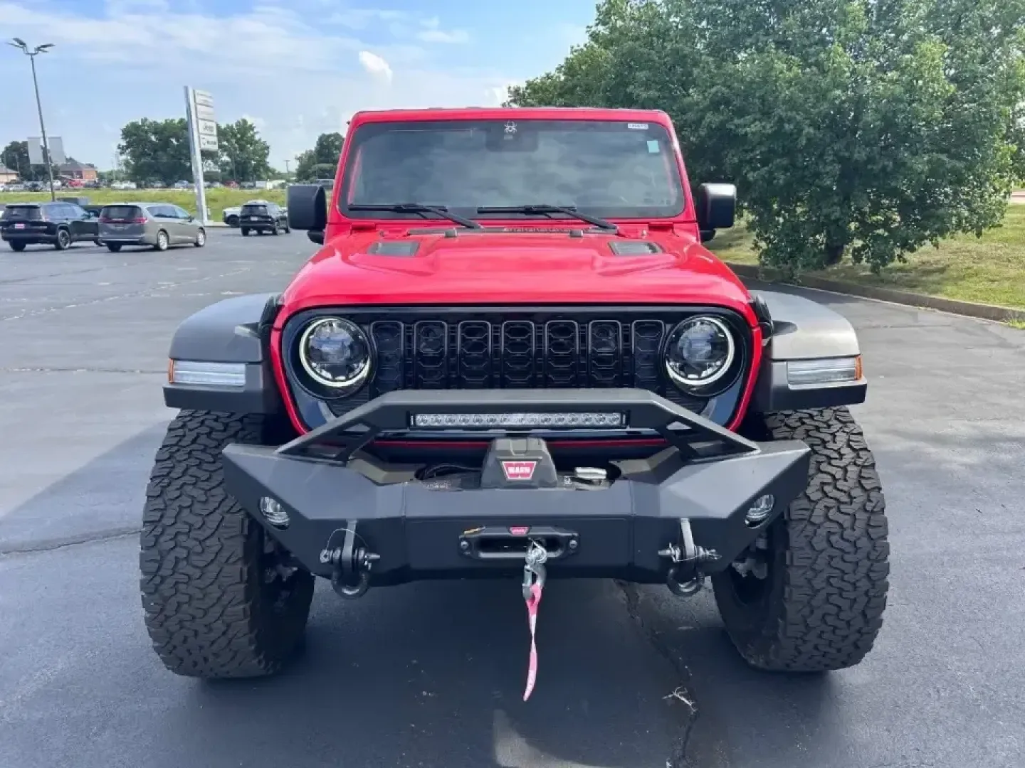 2024 /Black Leather Jeep Wrangler Willys (1C4PJXDN7RW) with an 2.0L engine, 6M transmission, located at 970 Woodlawn Dr., Farmington, MO, 63640, (573) 431-7800, 37.825642, -90.468674 - **Adventure Awaits: Experience the 2024 Jeep Wrangler Willys at Pettus CDJR Farmington!** <br /> <br /> If you're on the hunt for your next adventure vehicle that combines rugged capability with everyday comfort, look no further than the 2024 Jeep Wrangler Willys. Perfect for weekend getaways or dai - Photo#8