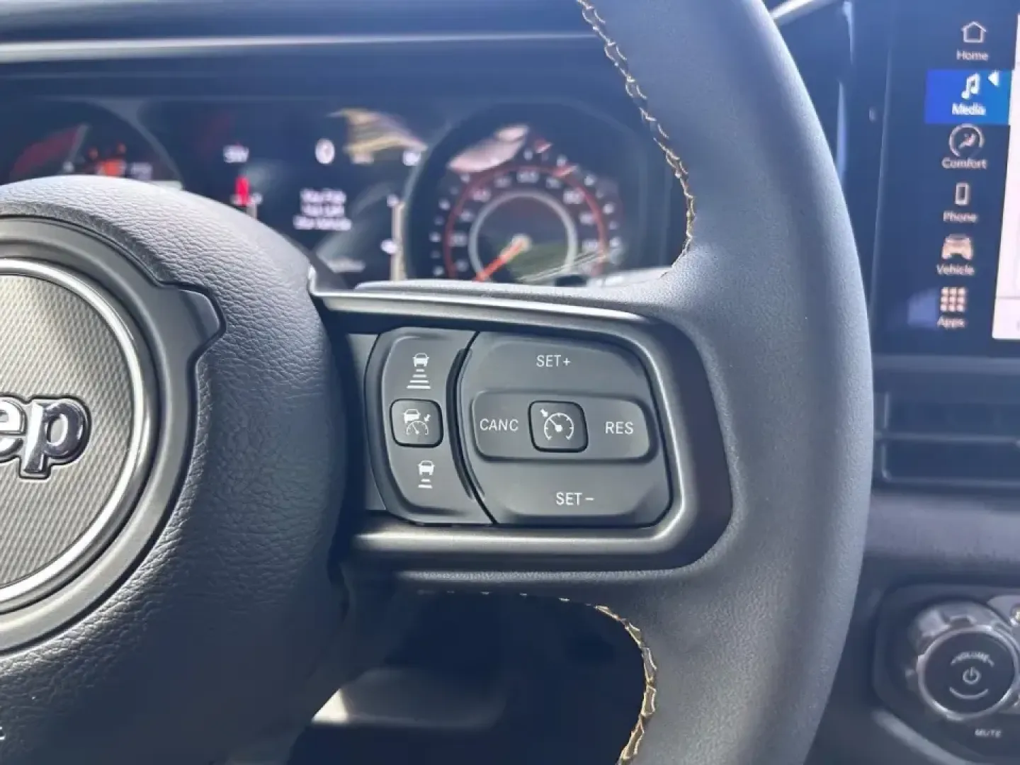 2024 /Black Leather Jeep Wrangler Willys (1C4PJXDN7RW) with an 2.0L engine, 6M transmission, located at 970 Woodlawn Dr., Farmington, MO, 63640, (573) 431-7800, 37.825642, -90.468674 - **Adventure Awaits: Experience the 2024 Jeep Wrangler Willys at Pettus CDJR Farmington!** <br /> <br /> If you're on the hunt for your next adventure vehicle that combines rugged capability with everyday comfort, look no further than the 2024 Jeep Wrangler Willys. Perfect for weekend getaways or dai - Photo#13