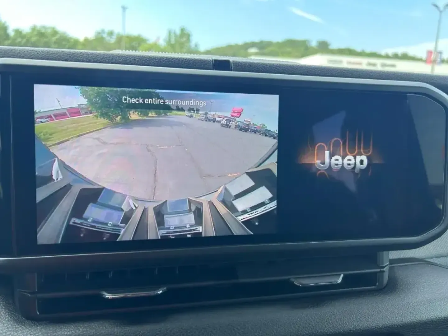 2024 /Black Leather Jeep Wrangler Willys (1C4PJXDN7RW) with an 2.0L engine, 6M transmission, located at 970 Woodlawn Dr., Farmington, MO, 63640, (573) 431-7800, 37.825642, -90.468674 - **Adventure Awaits: Experience the 2024 Jeep Wrangler Willys at Pettus CDJR Farmington!** <br /> <br /> If you're on the hunt for your next adventure vehicle that combines rugged capability with everyday comfort, look no further than the 2024 Jeep Wrangler Willys. Perfect for weekend getaways or dai - Photo#21