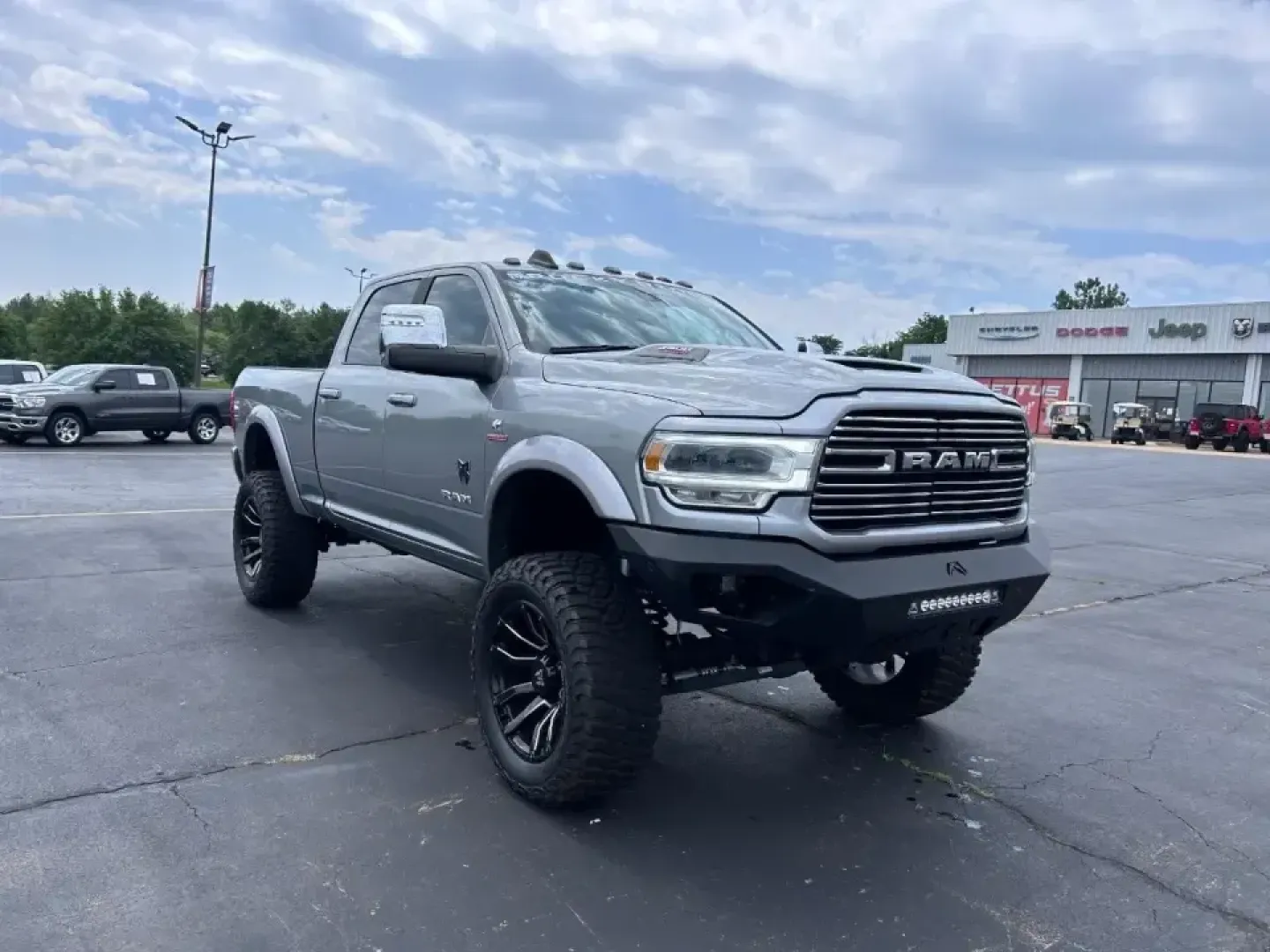 2024 /Black Leather Ram 2500 Laramie (3C6UR5FL2RG) with an Straight 6 Turbocharged Diesel engine, 6A transmission, located at 970 Woodlawn Dr., Farmington, MO, 63640, (573) 431-7800, 37.825642, -90.468674 - **Discover Your Next Adventure with the 2024 Ram 2500 Laramie at Pettus CDJR Farmington!**<br /> <br /> Are you ready to elevate your daily drives or weekend getaways? The 2024 Ram 2500 Laramie is not just a truck; it's your new partner for adventure. Whether you're tackling rugged terrains, hauling - Photo#0