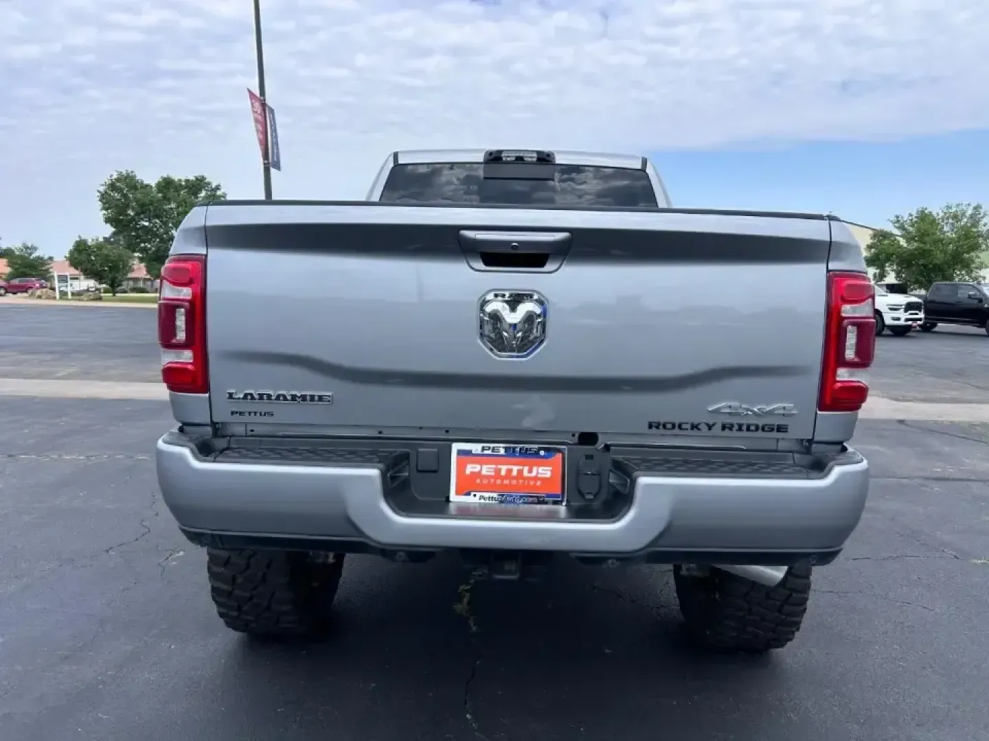 2024 /Black Leather Ram 2500 Laramie (3C6UR5FL2RG) with an Straight 6 Turbocharged Diesel engine, 6A transmission, located at 970 Woodlawn Dr., Farmington, MO, 63640, (573) 431-7800, 37.825642, -90.468674 - **Discover Your Next Adventure with the 2024 Ram 2500 Laramie at Pettus CDJR Farmington!**<br /> <br /> Are you ready to elevate your daily drives or weekend getaways? The 2024 Ram 2500 Laramie is not just a truck; it's your new partner for adventure. Whether you're tackling rugged terrains, hauling - Photo#3