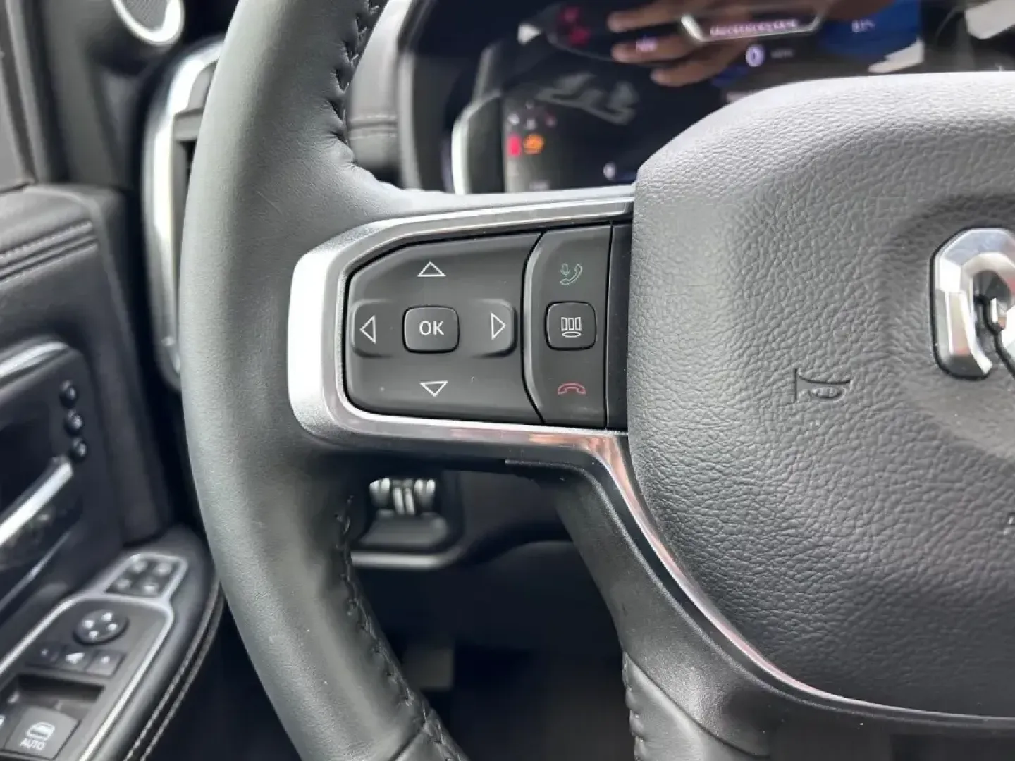 2024 /Black Leather Ram 2500 Laramie (3C6UR5FL2RG) with an Straight 6 Turbocharged Diesel engine, 6A transmission, located at 970 Woodlawn Dr., Farmington, MO, 63640, (573) 431-7800, 37.825642, -90.468674 - **Unleash Your Adventurous Spirit with the 2024 Ram 2500 Laramie at Pettus CDJR Farmington!**<br /> <br /> Ready to take your journey to new heights? Discover the perfect blend of rugged capability and luxurious comfort with the 2024 Ram 2500 Laramie. Ideal for weekend adventures, family road trips, - Photo#12