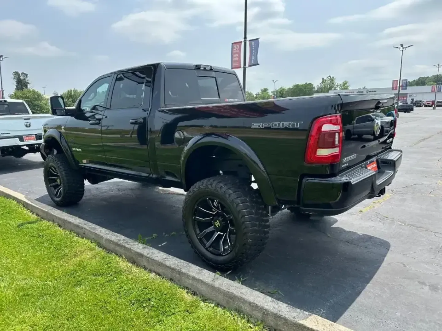 2024 /Black Leather Ram 2500 Laramie (3C6UR5FL3RG) with an Straight 6 Turbocharged Diesel engine, 6A transmission, located at 970 Woodlawn Dr., Farmington, MO, 63640, (573) 431-7800, 37.825642, -90.468674 - **Elevate Your Adventures in the 2024 Ram 2500 Laramie - Perfect for Work and Play!**<br /> <br /> Are you in search of a dependable truck that can effortlessly handle both work duties and weekend escapades? Look no further than the stunning 2024 Ram 2500 Laramie, available now at Pettus CDJR Farmin - Photo#2