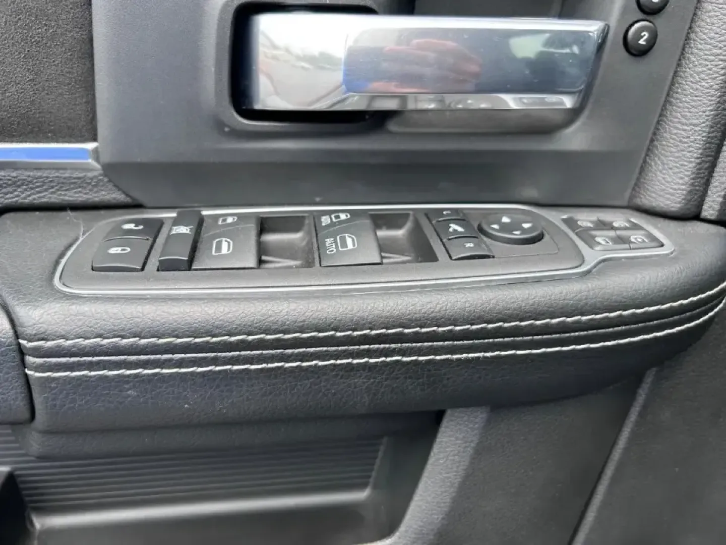 2024 /Black Leather Ram 2500 Laramie (3C6UR5FL3RG) with an Straight 6 Turbocharged Diesel engine, 6A transmission, located at 970 Woodlawn Dr., Farmington, MO, 63640, (573) 431-7800, 37.825642, -90.468674 - **Elevate Your Adventures in the 2024 Ram 2500 Laramie - Perfect for Work and Play!**<br /> <br /> Are you in search of a dependable truck that can effortlessly handle both work duties and weekend escapades? Look no further than the stunning 2024 Ram 2500 Laramie, available now at Pettus CDJR Farmin - Photo#23