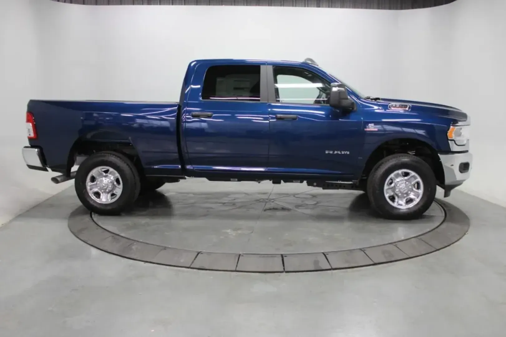 2024 Ram 2500 Big Horn (3C6UR5DL5RG) with an Other engine, located at 12830 Highway 21, De Soto, MO, 63020, (636) 337-7777, 38.153099, -90.573624 - Are you ready to elevate your adventures with a truck that combines power, style, and reliability? Look no further than this stunning 2024 Ram 2500 Big Horn, perfect for both work and play! Whether you're hauling equipment for a weekend project or taking the family on a scenic road trip, this vehicl - Photo#10