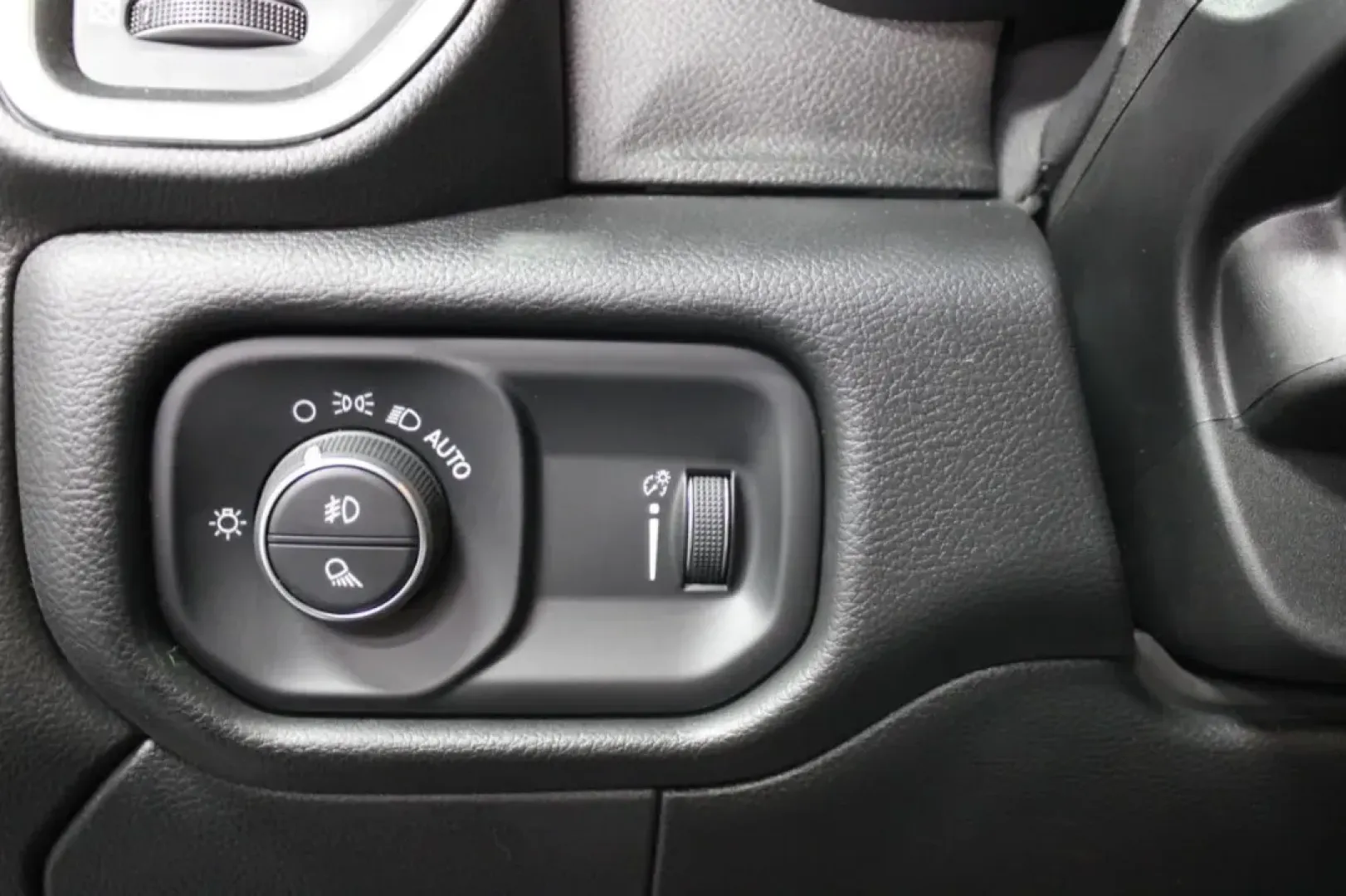 2024 Ram 2500 Big Horn (3C6UR5DL5RG) with an Other engine, located at 12830 Highway 21, De Soto, MO, 63020, (636) 337-7777, 38.153099, -90.573624 - Are you ready to elevate your adventures with a truck that combines power, style, and reliability? Look no further than this stunning 2024 Ram 2500 Big Horn, perfect for both work and play! Whether you're hauling equipment for a weekend project or taking the family on a scenic road trip, this vehicl - Photo#15