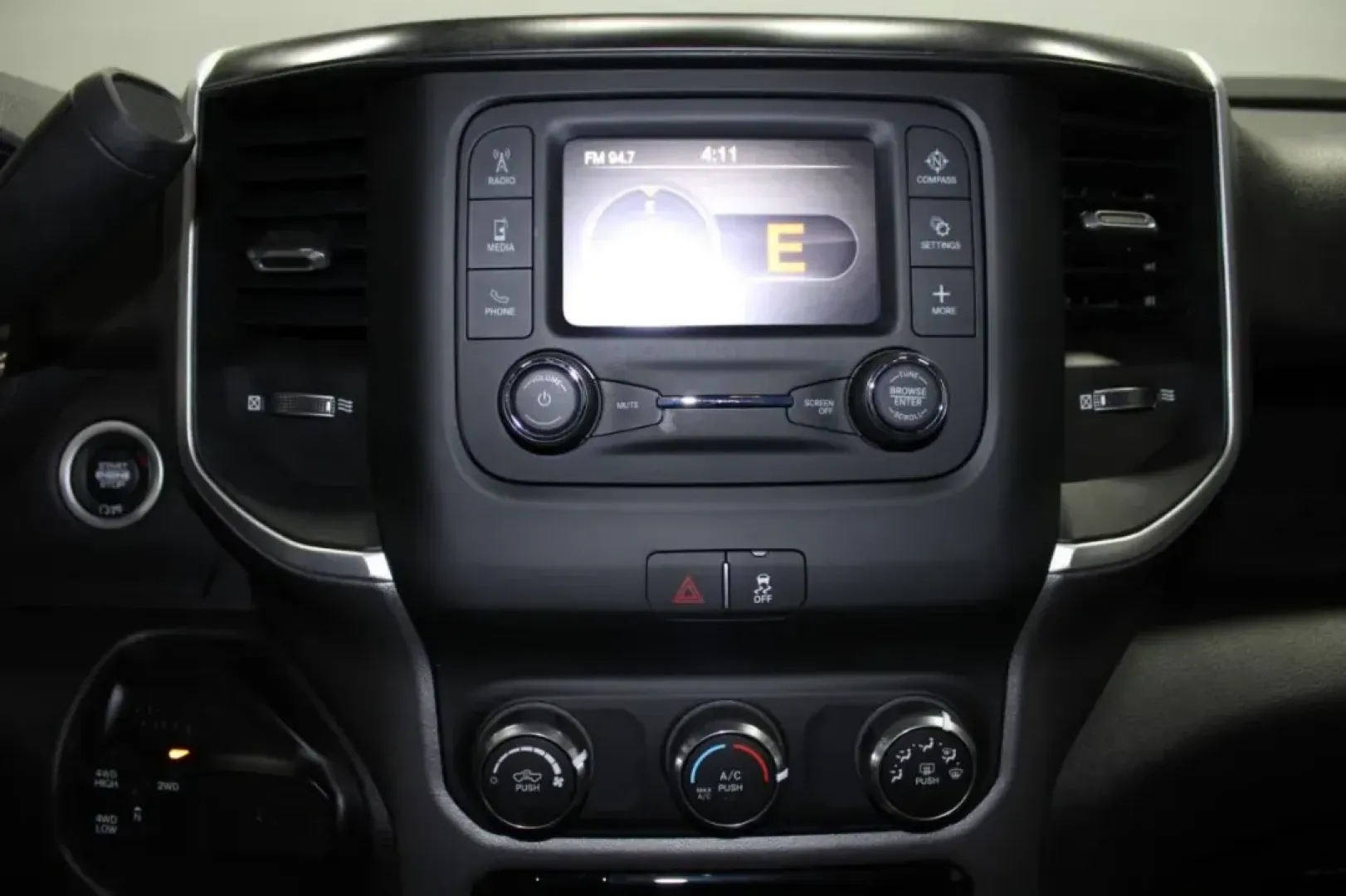 2024 Ram 2500 Big Horn (3C6UR5DL5RG) with an Other engine, located at 12830 Highway 21, De Soto, MO, 63020, (636) 337-7777, 38.153099, -90.573624 - Are you ready to elevate your adventures with a truck that combines power, style, and reliability? Look no further than this stunning 2024 Ram 2500 Big Horn, perfect for both work and play! Whether you're hauling equipment for a weekend project or taking the family on a scenic road trip, this vehicl - Photo#25