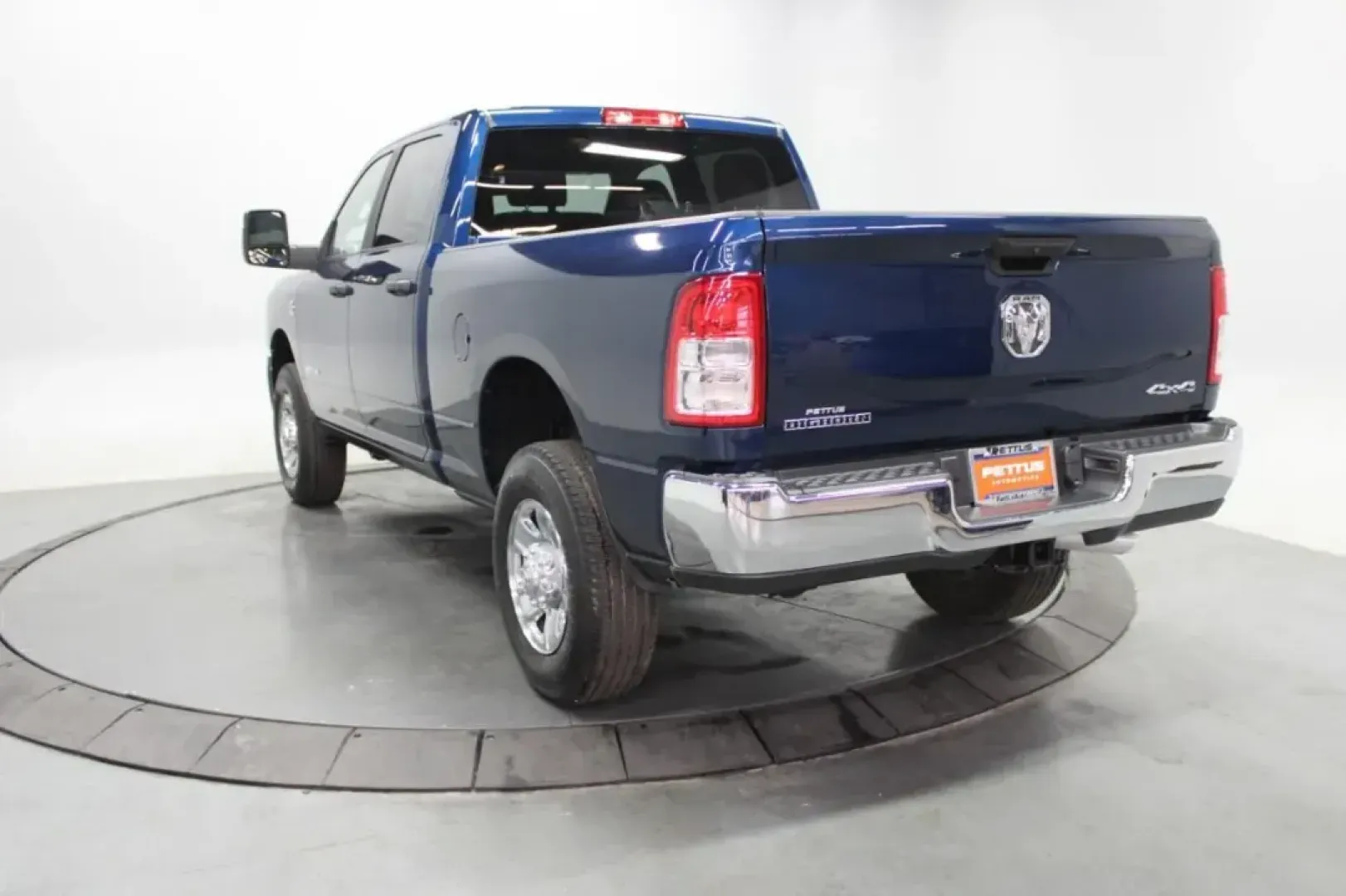 2024 Ram 2500 Big Horn (3C6UR5DL5RG) with an Other engine, located at 12830 Highway 21, De Soto, MO, 63020, (636) 337-7777, 38.153099, -90.573624 - Are you ready to elevate your adventures with a truck that combines power, style, and reliability? Look no further than this stunning 2024 Ram 2500 Big Horn, perfect for both work and play! Whether you're hauling equipment for a weekend project or taking the family on a scenic road trip, this vehicl - Photo#6