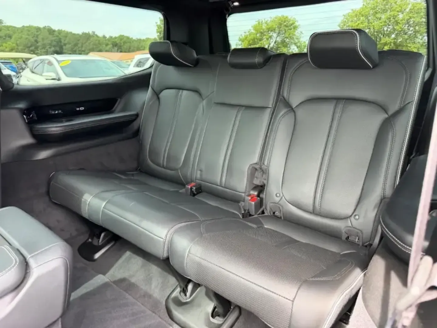 2024 /Global Black Leather Jeep Grand Wagoneer Series II (1C4SJVFP3RS) with an 3.0L I6 Hurricane HO Twin Turbo ESS engine, Automatic transmission, located at 970 Woodlawn Dr., Farmington, MO, 63640, (573) 431-7800, 37.825642, -90.468674 - Built for big weekends, long road trips, and everyday luxury family duty, this **2024 Jeep Grand Wagoneer Series II** is the kind of SUV that turns a simple drive into an event. Whether you're loading up for a lakeside getaway, shuttling kids and friends across town, or commuting in comfort from Far - Photo#9