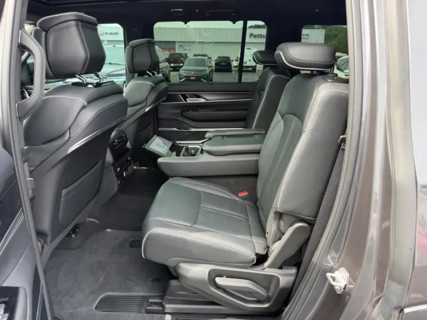 2024 /Global Black Leather Jeep Grand Wagoneer Series II (1C4SJVFP3RS) with an 3.0L I6 Hurricane HO Twin Turbo ESS engine, Automatic transmission, located at 970 Woodlawn Dr., Farmington, MO, 63640, (573) 431-7800, 37.825642, -90.468674 - Built for big weekends, long road trips, and everyday luxury family duty, this **2024 Jeep Grand Wagoneer Series II** is the kind of SUV that turns a simple drive into an event. Whether you're loading up for a lakeside getaway, shuttling kids and friends across town, or commuting in comfort from Far - Photo#10