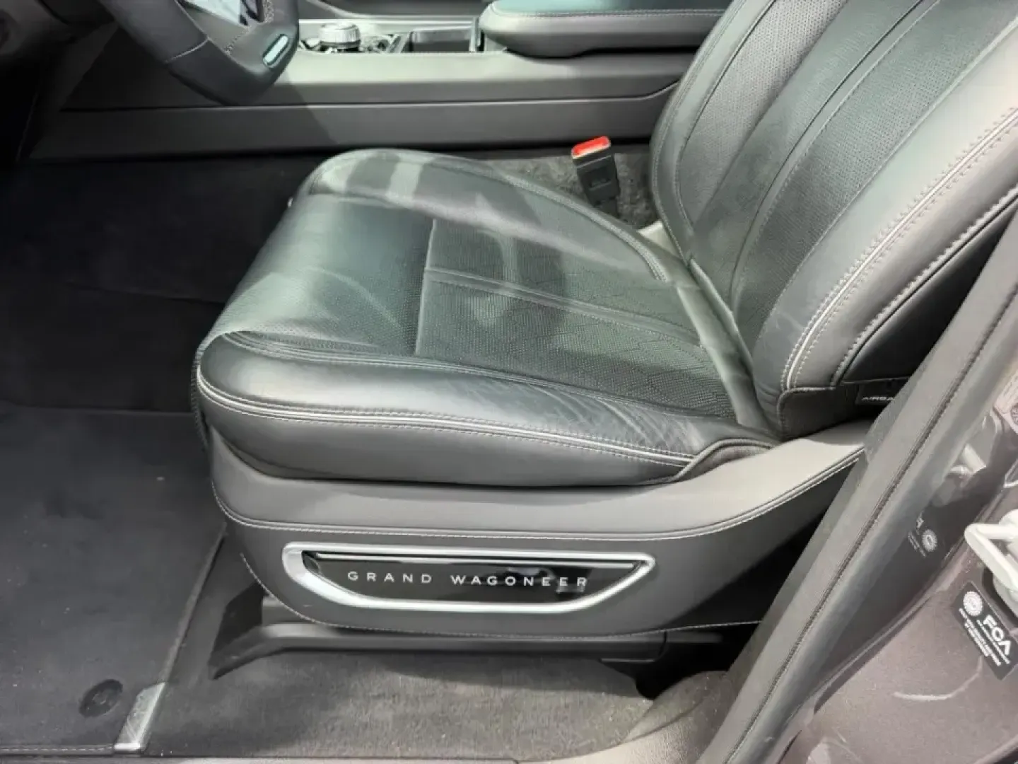2024 /Global Black Leather Jeep Grand Wagoneer Series II (1C4SJVFP3RS) with an 3.0L I6 Hurricane HO Twin Turbo ESS engine, Automatic transmission, located at 970 Woodlawn Dr., Farmington, MO, 63640, (573) 431-7800, 37.825642, -90.468674 - Built for big weekends, long road trips, and everyday luxury family duty, this **2024 Jeep Grand Wagoneer Series II** is the kind of SUV that turns a simple drive into an event. Whether you're loading up for a lakeside getaway, shuttling kids and friends across town, or commuting in comfort from Far - Photo#23