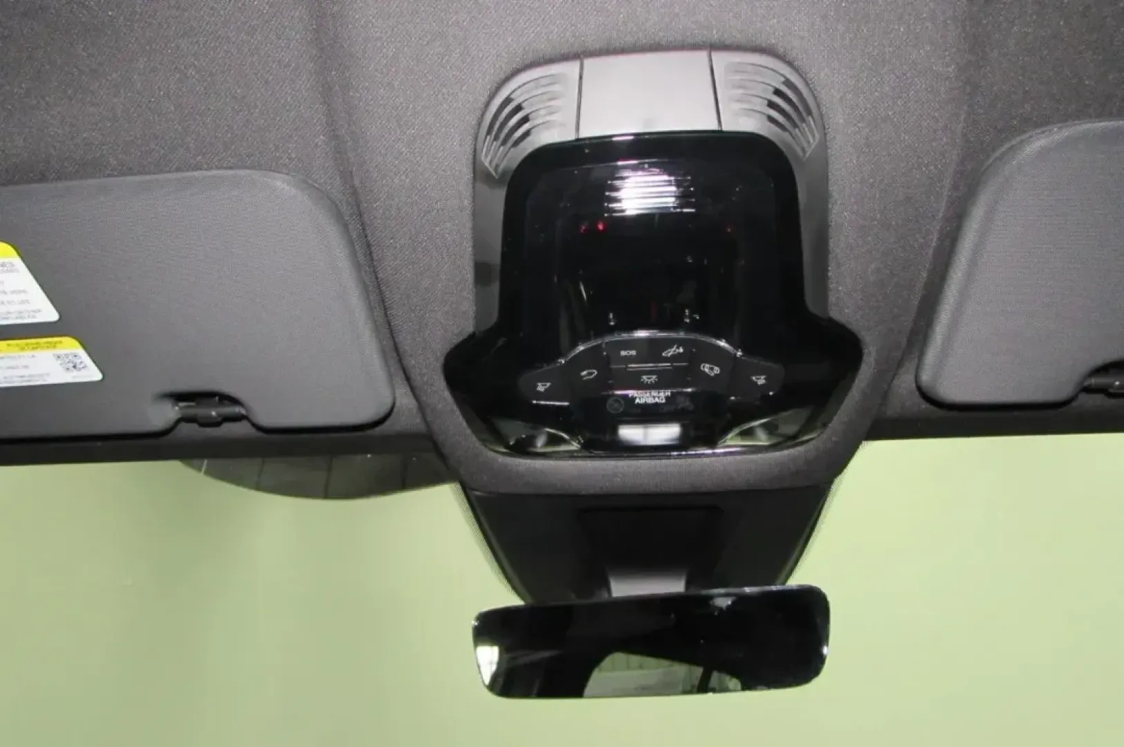 2024 Dodge Hornet (ZACNDFAN7R3) with an 2.0L I4 DOHC DI Turbo engine, Automatic transmission, located at 12830 Highway 21, De Soto, MO, 63020, (636) 337-7777, 38.153099, -90.573624 - Are you ready to elevate your family's adventures? The 2024 Dodge Hornet GT is the perfect companion for those who crave style, performance, and versatility-all while juggling busy schedules and family needs. Whether you're navigating daily commutes or embarking on weekend getaways, this SUV is desi - Photo#16