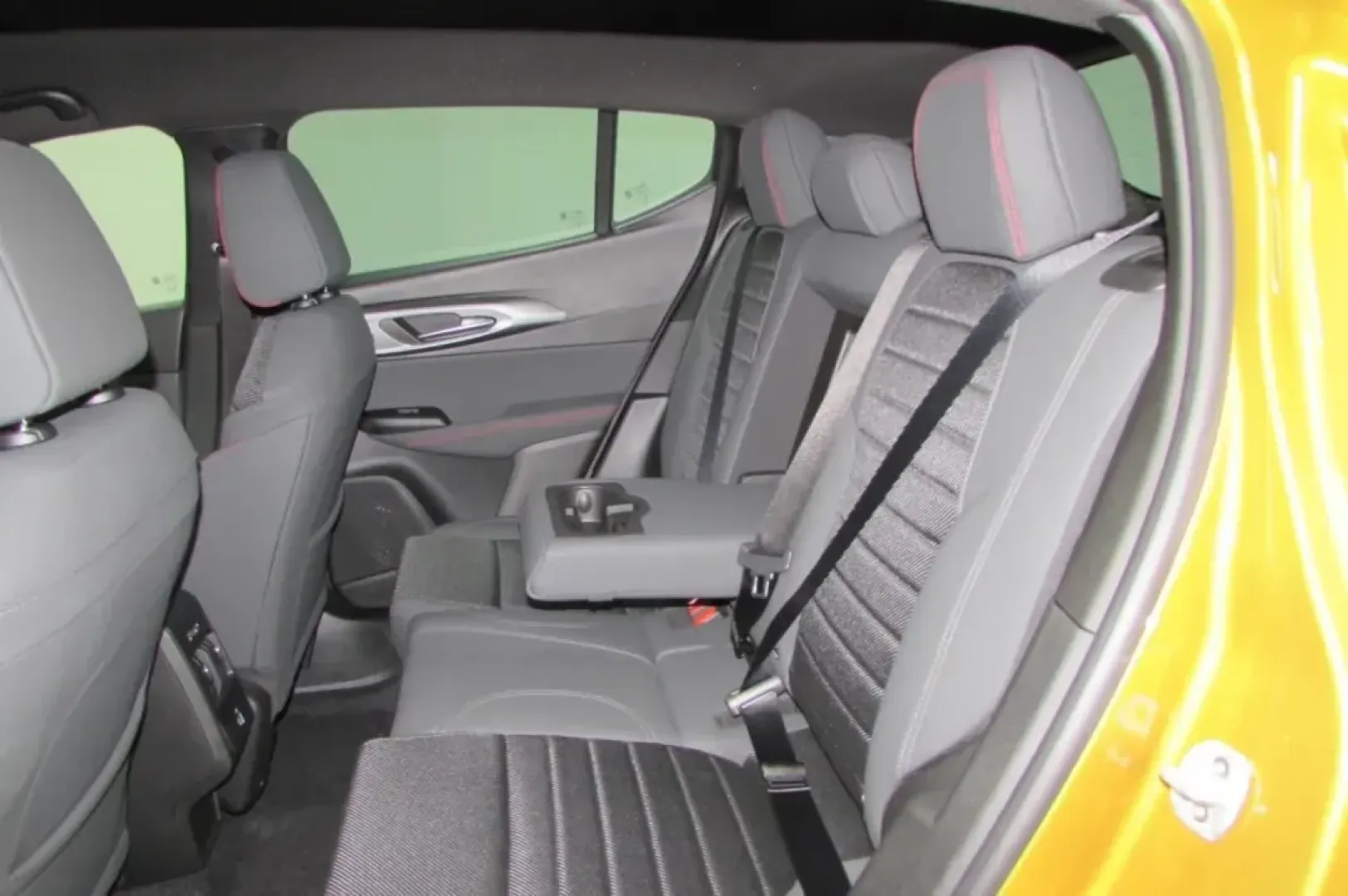 2024 Dodge Hornet (ZACNDFAN7R3) with an 2.0L I4 DOHC DI Turbo engine, Automatic transmission, located at 12830 Highway 21, De Soto, MO, 63020, (636) 337-7777, 38.153099, -90.573624 - Are you ready to elevate your family's adventures? The 2024 Dodge Hornet GT is the perfect companion for those who crave style, performance, and versatility-all while juggling busy schedules and family needs. Whether you're navigating daily commutes or embarking on weekend getaways, this SUV is desi - Photo#22