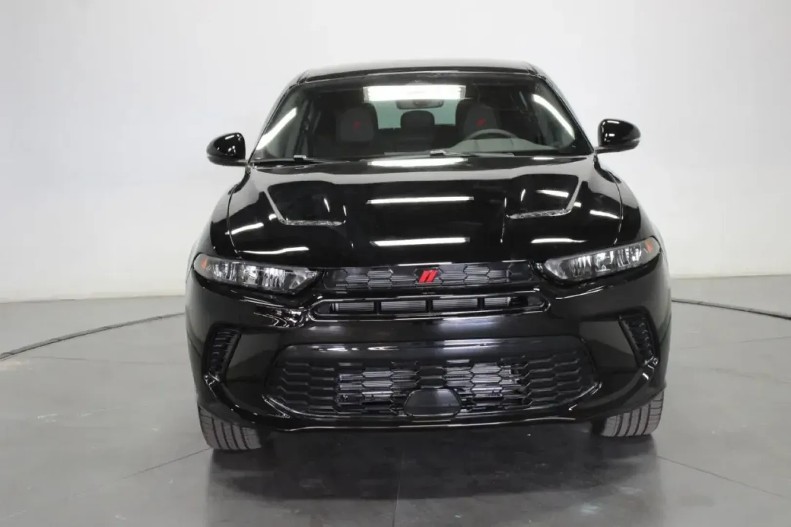 2024 Dodge Hornet R/T (ZACPDFCW6R3) with an Other engine, Automatic transmission, located at 12830 Highway 21, De Soto, MO, 63020, (636) 337-7777, 38.153099, -90.573624 - **Explore the Best of Both Worlds with the 2024 Dodge Hornet R/T at Pettus CDJR DeSoto!** <br /> <br /> Are you ready to elevate your daily drive while minimizing your carbon footprint? The 2024 Dodge Hornet R/T is the perfect blend of excitement and efficiency for those who crave adventure without - Photo#1