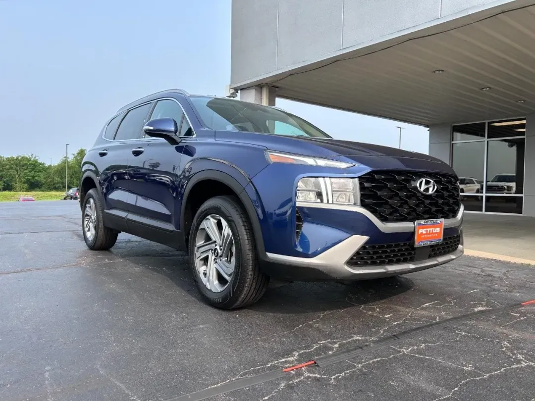 photo of 2023 Hyundai Santa Fe SEL