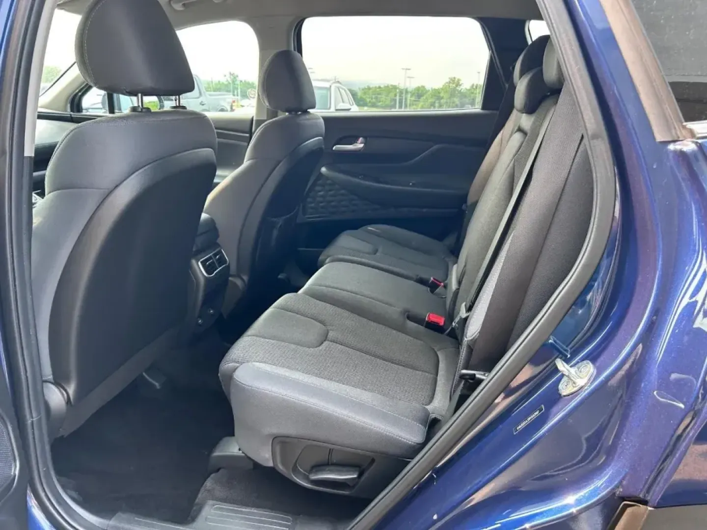 2023 /Gray Cloth Hyundai Santa Fe SEL (5NMS2DAJ2PH) with an 2.5L GDI MPI DOHC 16-Valve I4 engine, Automatic transmission, located at 141 Commercial Dr, Fredericktown, MO, 63645, (573) 783-6432, 37.570087, -90.320648 - **Experience Adventure in Style with the 2023 Hyundai Santa Fe SEL at Pettus Ford Fredericktown!**<br /> <br /> Are you ready to elevate your daily commute or weekend escapades? The 2023 Hyundai Santa Fe SEL is the perfect blend of comfort, style, and versatility, making it an exceptional choice for - Photo#9