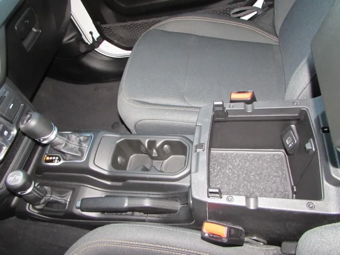 2025 /Black Jeep Wrangler Sport S (1C4PJXAN1SW) with an 2.0L L4 DOHC 16V TURBO engine, 6M transmission, located at 12830 Highway 21, De Soto, MO, 63020, (636) 337-7777, 38.153099, -90.573624 - **Unleash Your Adventurous Spirit with the 2025 Jeep Wrangler Sport S!**<br /> <br /> Are you ready to elevate your outdoor adventures or conquer your daily commute? The 2025 Jeep Wrangler Sport S isn't just an SUV; it's a lifestyle statement that excels in both rugged terrains and urban environment - Photo#21