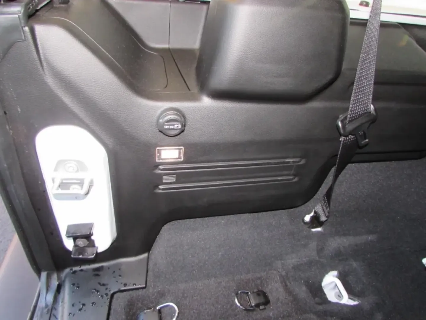 2025 /Black Jeep Wrangler Sport S (1C4PJXAN1SW) with an 2.0L L4 DOHC 16V TURBO engine, 6M transmission, located at 12830 Highway 21, De Soto, MO, 63020, (636) 337-7777, 38.153099, -90.573624 - **Unleash Your Adventurous Spirit with the 2025 Jeep Wrangler Sport S!**<br /> <br /> Are you ready to elevate your outdoor adventures or conquer your daily commute? The 2025 Jeep Wrangler Sport S isn't just an SUV; it's a lifestyle statement that excels in both rugged terrains and urban environment - Photo#26