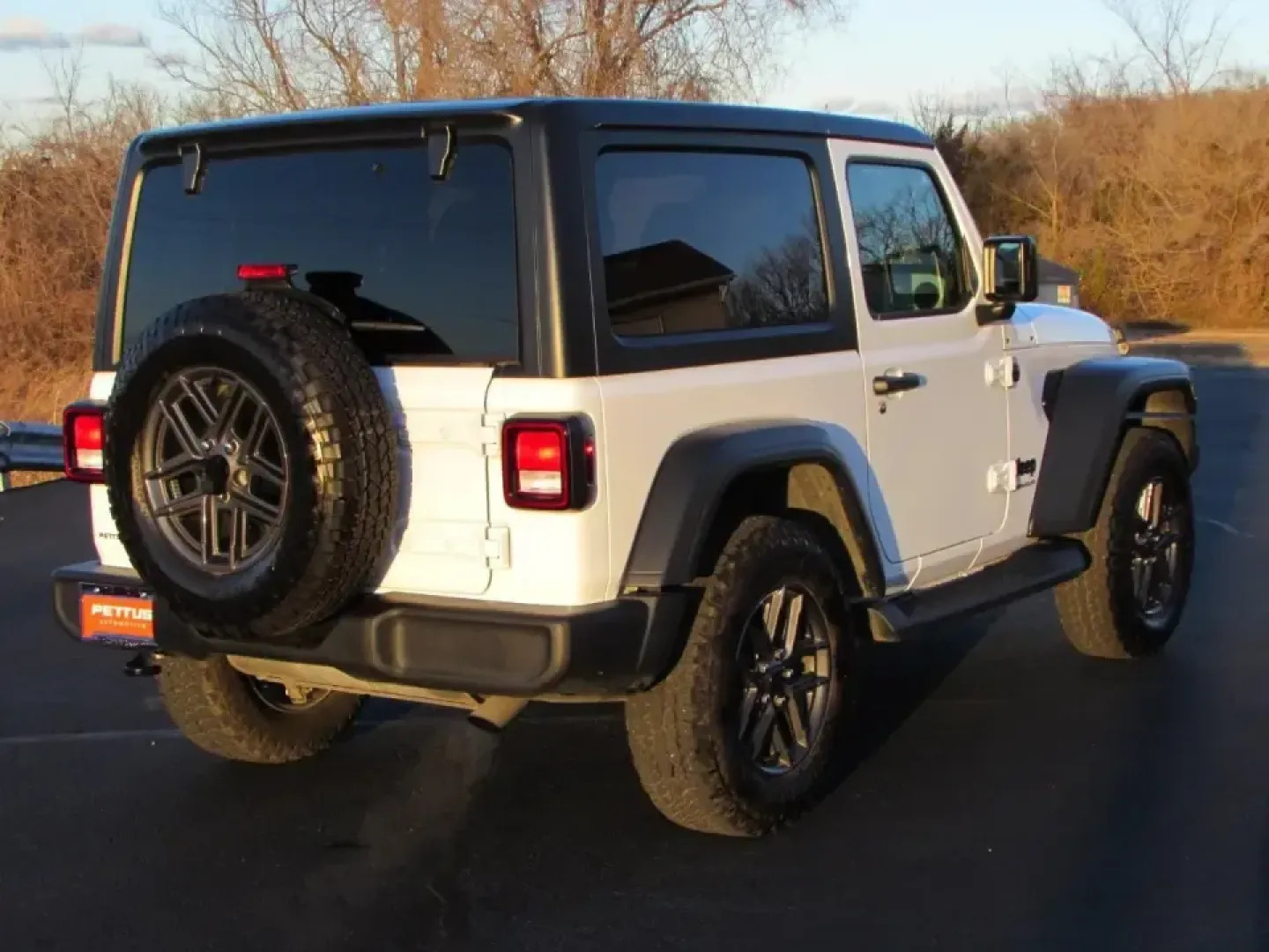 2025 /Black Jeep Wrangler Sport S (1C4PJXAN1SW) with an 2.0L L4 DOHC 16V TURBO engine, 6M transmission, located at 12830 Highway 21, De Soto, MO, 63020, (636) 337-7777, 38.153099, -90.573624 - **Unleash Your Adventurous Spirit with the 2025 Jeep Wrangler Sport S!**<br /> <br /> Are you ready to elevate your outdoor adventures or conquer your daily commute? The 2025 Jeep Wrangler Sport S isn't just an SUV; it's a lifestyle statement that excels in both rugged terrains and urban environment - Photo#6