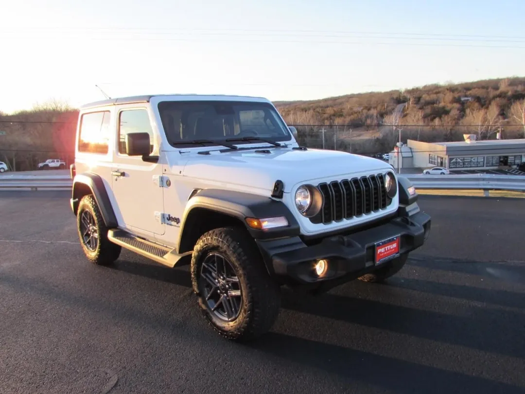 photo of 2025 Jeep Wrangler Sport