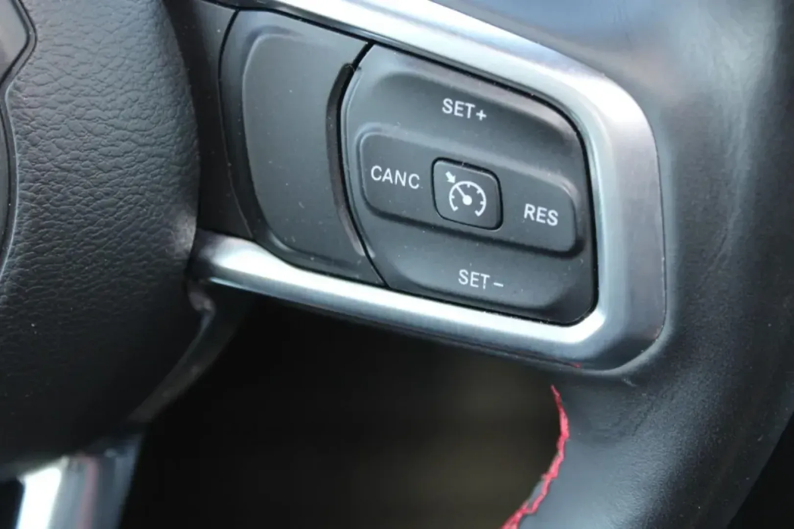 2021 /Black Cloth Jeep Wrangler Unlimited Rubicon (1C4HJXFG1MW) with an 3.6L V6 engine, located at 970 Woodlawn Dr., Farmington, MO, 63640, (573) 431-7800, 37.825642, -90.468674 - Explore the great outdoors and tackle your next adventure in this stunning 2021 Jeep Wrangler Unlimited Rubicon, now available at Pettus CDJR Farmington! Whether you're embarking on a weekend getaway, navigating through rugged terrains, or just cruising around town, this vehicle combines comfort, ca - Photo#11