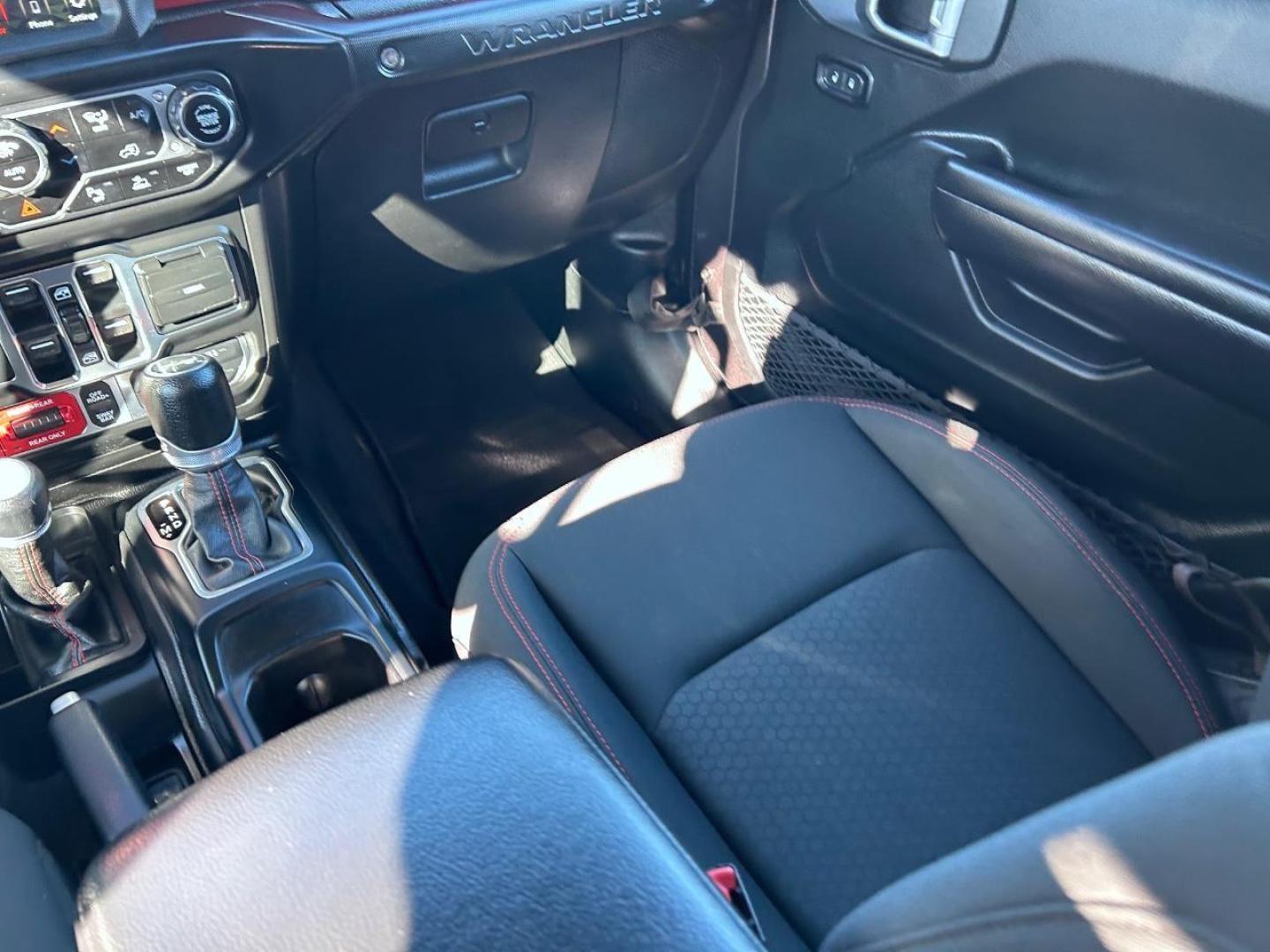 2021 /Black Cloth Jeep Wrangler Unlimited Rubicon (1C4HJXFN2MW) with an 2.0L L4 DOHC 16V TURBO engine, 6A transmission, located at 141 Commercial Dr, Fredericktown, MO, 63645, (573) 783-6432, 37.570087, -90.320648 - USED 2021 Jeep Wrangler Unlimited Rubicon from Pettus CDJR Farmington, Farmington MO. - Photo#16