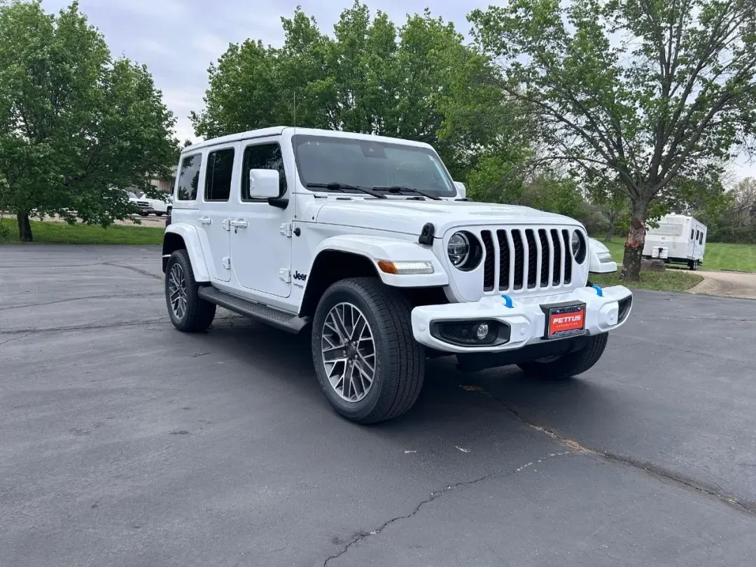 photo of 2022 Jeep Wrangler Unlimited Sahara High Altitude 4xe
