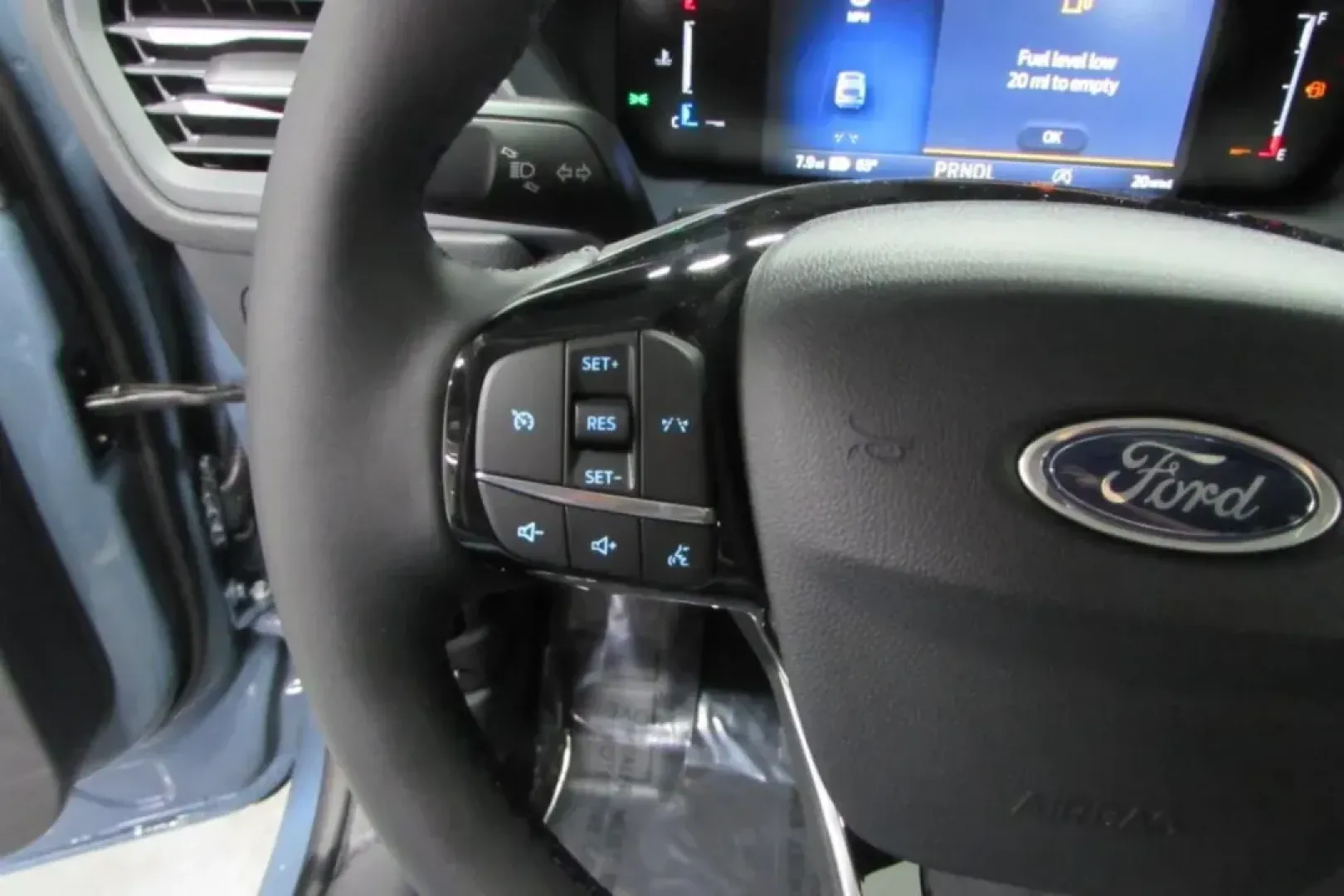 2025 /Space Gray Cloth Ford Escape Active (1FMCU9GN9SU) with an 1.5L EcoBoost engine, Automatic transmission, located at 12836 Highway 21, De Soto, MO, 63020, (636) 337-7777, 38.151867, -90.575615 - **Explore the Open Road with the 2025 Ford Escape: Your Next Adventure Awaits!**<br /> <br /> Are you ready to elevate your driving experience? Whether you're commuting to work, navigating city streets, or embarking on weekend getaways, the 2025 Ford Escape is the perfect companion for every journey - Photo#14