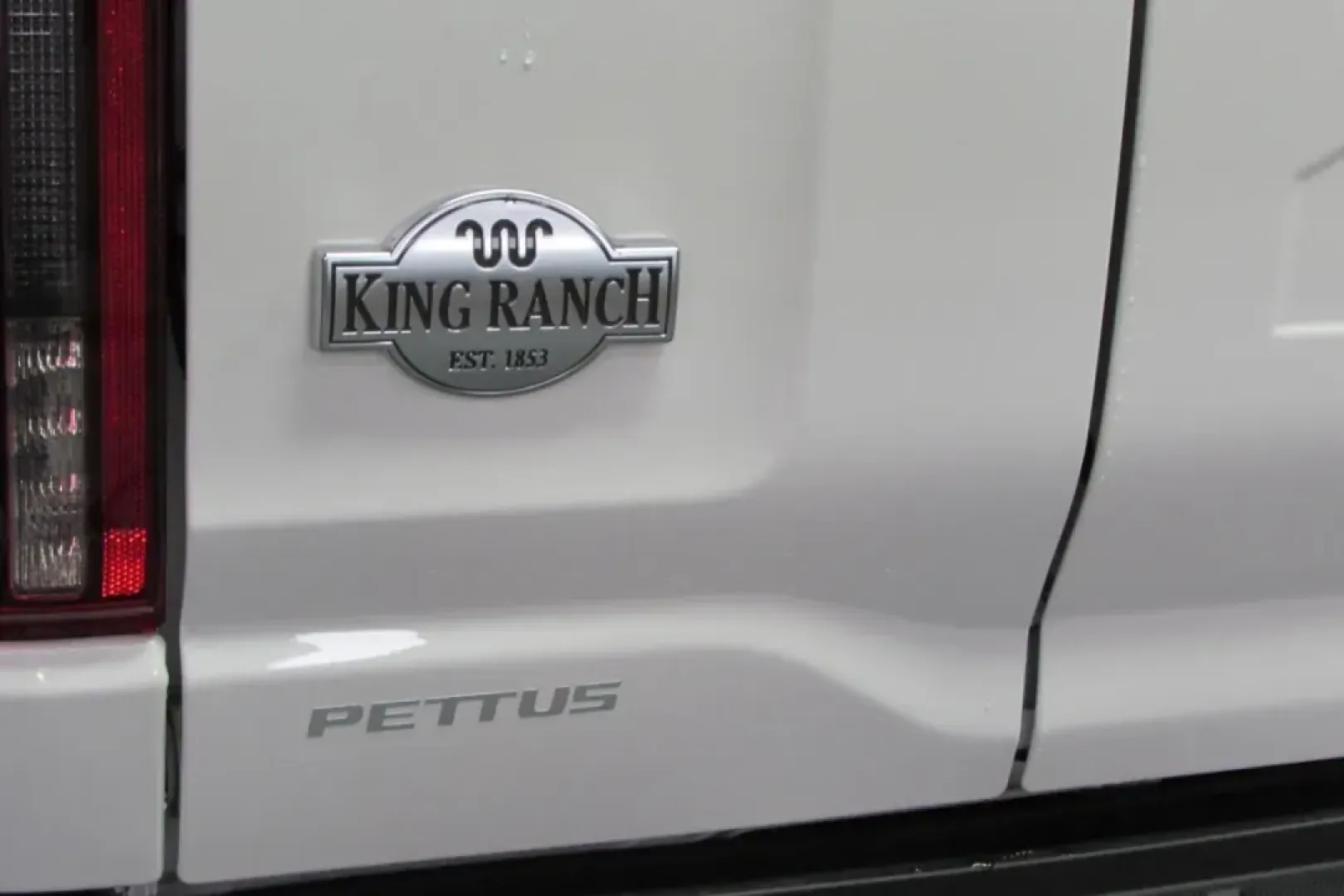 2025 /Java Leather Ford F-150 King Ranch (1FTFW6LD5SF) with an 3.5L V6 Turbocharged engine, located at 12836 Highway 21, De Soto, MO, 63020, (636) 337-7777, 38.151867, -90.575615 - **Unleash Adventure with the 2025 Ford F-150 King Ranch Now Available at Pettus Ford De Soto!**<br /> <br /> Are you ready to elevate your outdoor adventures or conquer your daily commute with style and power? Look no further than the stunning 2025 Ford F-150 King Ranch, available now at Pettus For - Photo#11