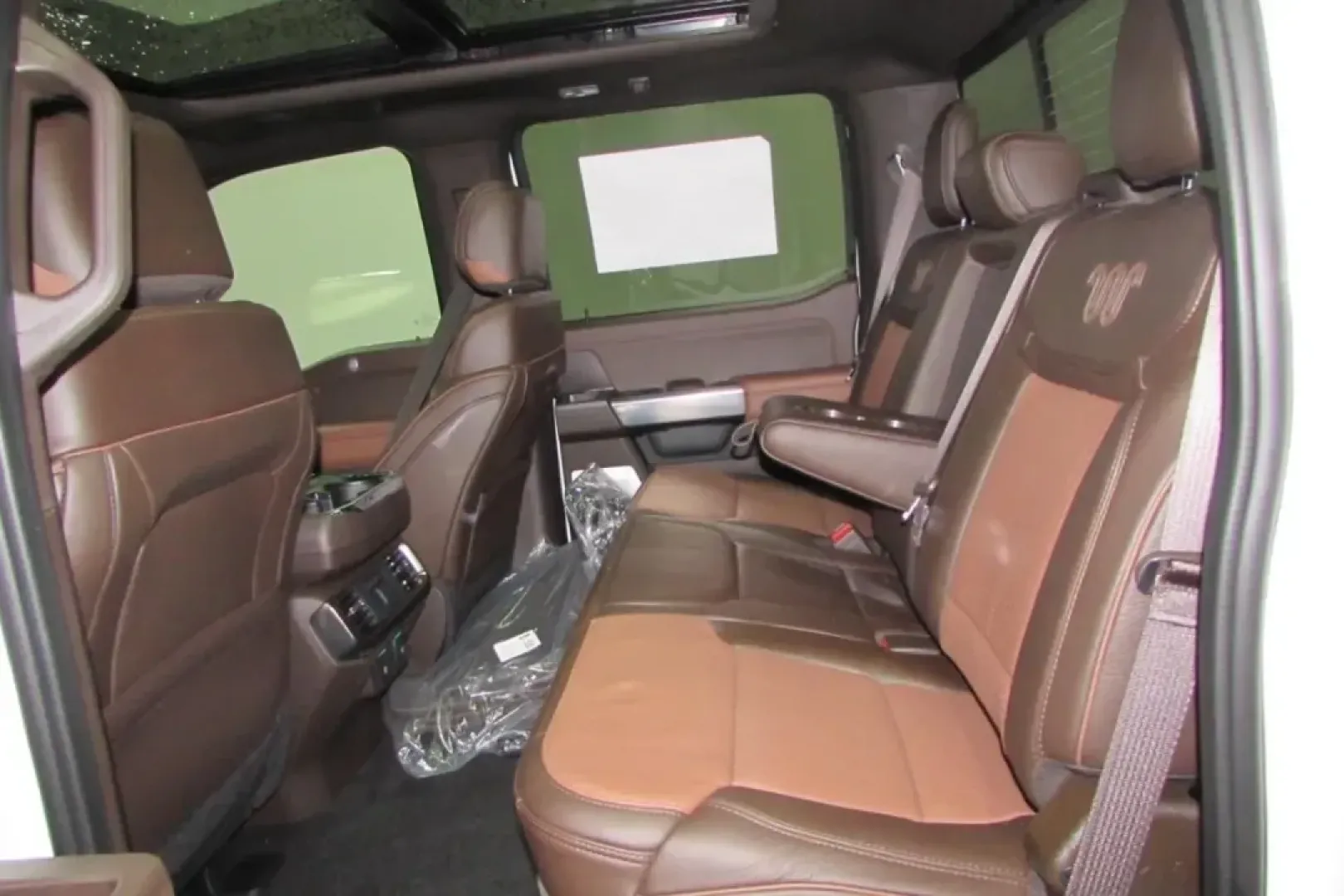 2025 /Java Leather Ford F-150 King Ranch (1FTFW6LD5SF) with an 3.5L V6 Turbocharged engine, located at 12836 Highway 21, De Soto, MO, 63020, (636) 337-7777, 38.151867, -90.575615 - **Unleash Adventure with the 2025 Ford F-150 King Ranch Now Available at Pettus Ford De Soto!**<br /> <br /> Are you ready to elevate your outdoor adventures or conquer your daily commute with style and power? Look no further than the stunning 2025 Ford F-150 King Ranch, available now at Pettus For - Photo#30