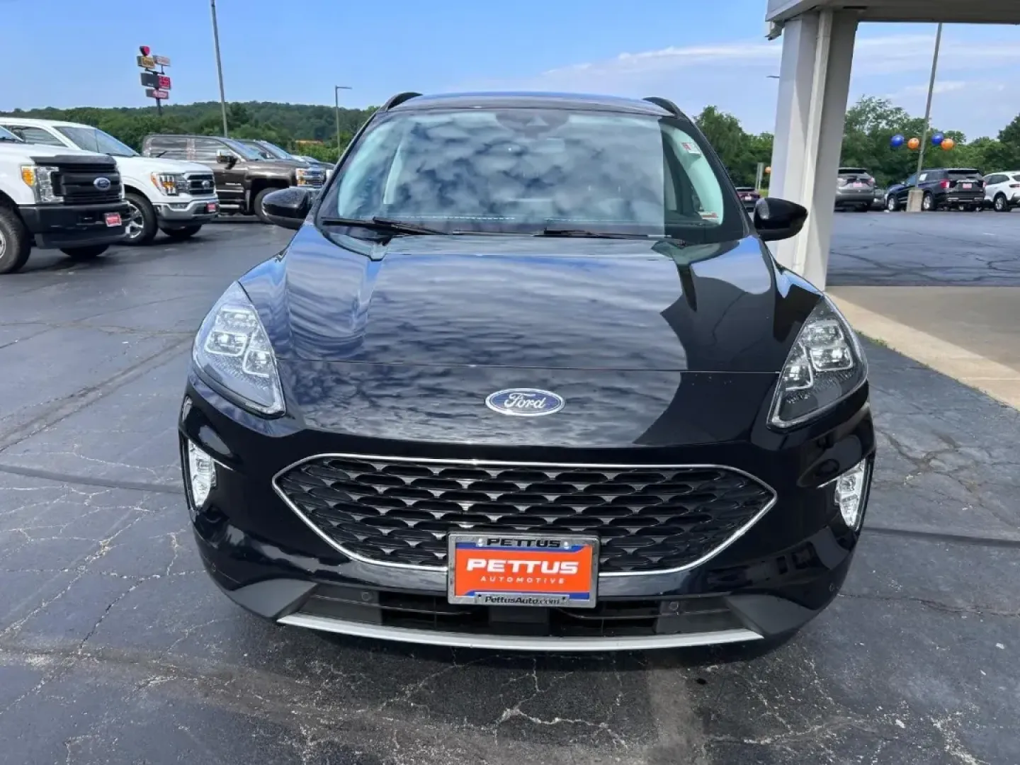 2022 /Ebony Leather Ford Escape Hybrid Titanium (1FMCU9DZ5NU) with an 2.5L iVCT Atkinson Cycle I-4 Hybrid engine, Automatic transmission, located at 141 Commercial Dr, Fredericktown, MO, 63645, (573) 783-6432, 37.570087, -90.320648 - USED 2022 Ford Escape Hybrid Titanium from Pettus Ford Fredericktown, Fredericktown MO. - Photo#8