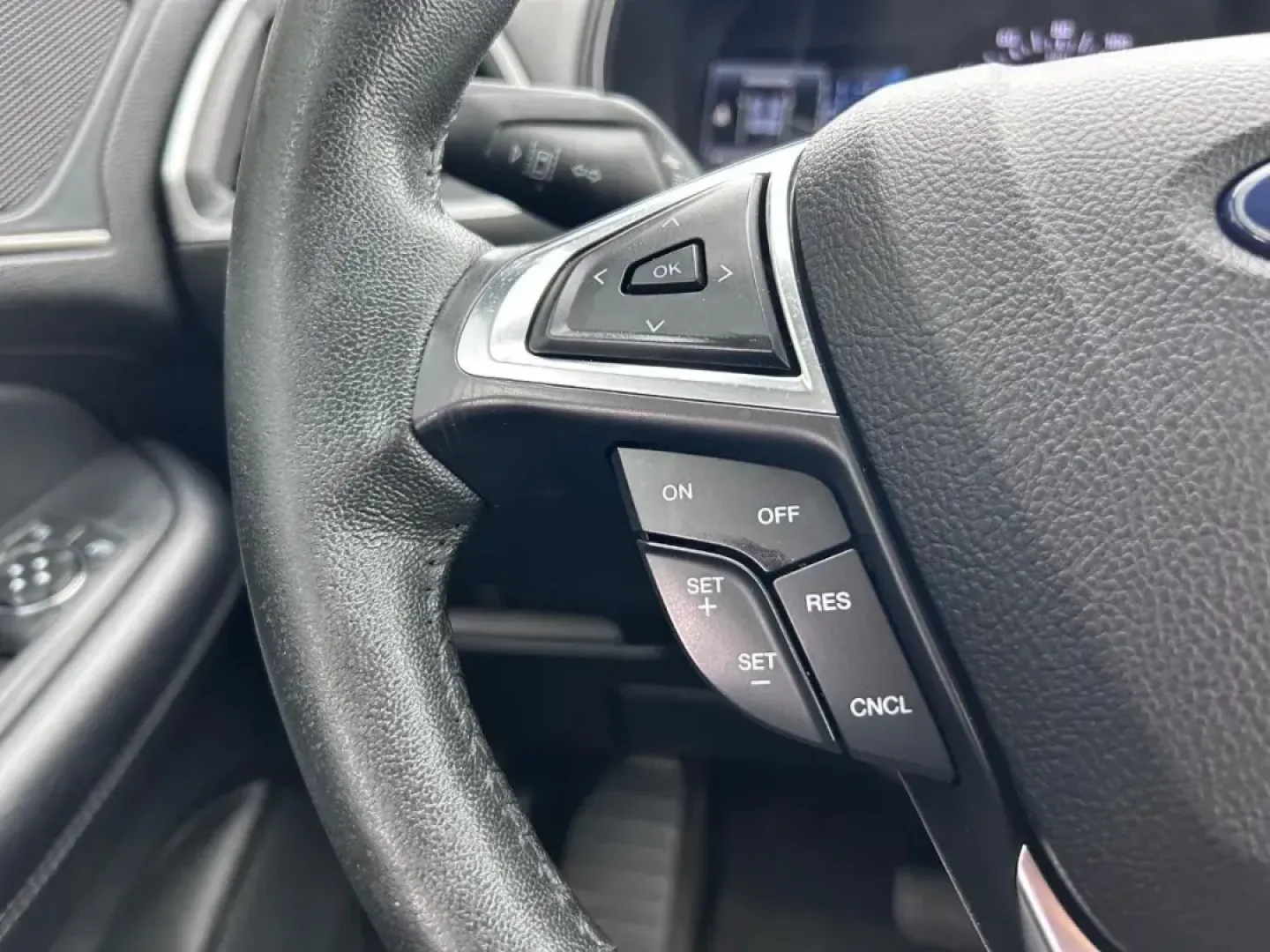 2022 /Ebony Leather Ford Edge SEL (2FMPK4J90NB) with an Twin-Scroll 2.0L EcoBoost engine, Automatic transmission, located at 141 Commercial Dr, Fredericktown, MO, 63645, (573) 783-6432, 37.570087, -90.320648 - Are you ready to elevate your driving experience? Imagine cruising through the scenic landscapes of Fredericktown, MO, in a stylish and efficient SUV that meets all your lifestyle needs. Introducing the 2022 Ford Edge SEL, available now at Pettus Ford Fredericktown. This versatile vehicle perfectly - Photo#11