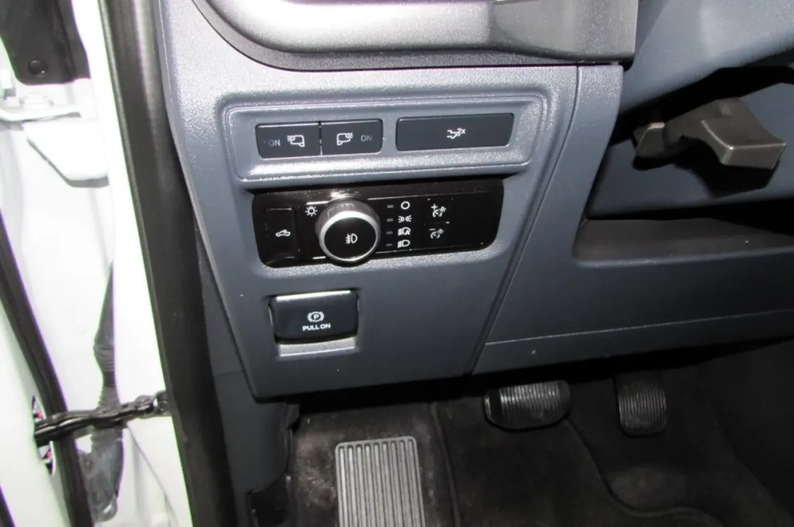 2023 /Black Ford F-150 XLT (1FTFW1E84PF) with an Other engine, located at 12830 Highway 21, De Soto, MO, 63020, (636) 337-7777, 38.153099, -90.573624 - **Unleash Your Adventurous Spirit with the 2023 Ford F-150 Perfect for Weekend Getaways and Daily Commutes!**<br /> <br /> Are you searching for a truck that stands up to the demands of both work and play? Look no further than the 2023 Ford F-150, now available at Pettus CDJR DeSoto. Located at 128 - Photo#16
