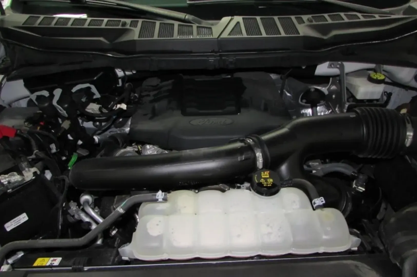 2023 /Black Ford F-150 XLT (1FTFW1E84PF) with an Other engine, located at 12830 Highway 21, De Soto, MO, 63020, (636) 337-7777, 38.153099, -90.573624 - **Unleash Your Adventurous Spirit with the 2023 Ford F-150 Perfect for Weekend Getaways and Daily Commutes!**<br /> <br /> Are you searching for a truck that stands up to the demands of both work and play? Look no further than the 2023 Ford F-150, now available at Pettus CDJR DeSoto. Located at 128 - Photo#8