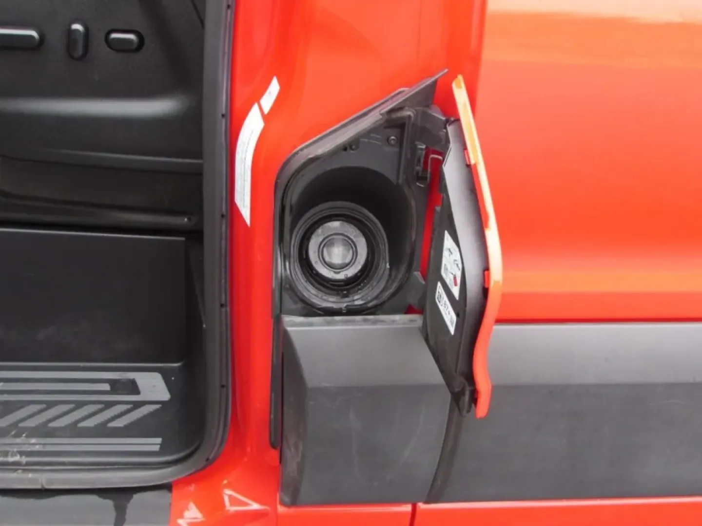 2023 /Ebony Ford Transit-250 Base (1FTBR2YG6PK) with an Other engine, Automatic transmission, located at 12836 Highway 21, De Soto, MO, 63020, (636) 337-7777, 38.151867, -90.575615 - **Unleash Your Business Potential with the 2023 Ford Transit Cargo Van!** <br /> <br /> If you're looking for a reliable workhorse to elevate your business operations, the 2023 Ford Transit Cargo Van is your answer. Perfect for entrepreneurs, tradespeople, and anyone in need of a versatile vehicle f - Photo#12