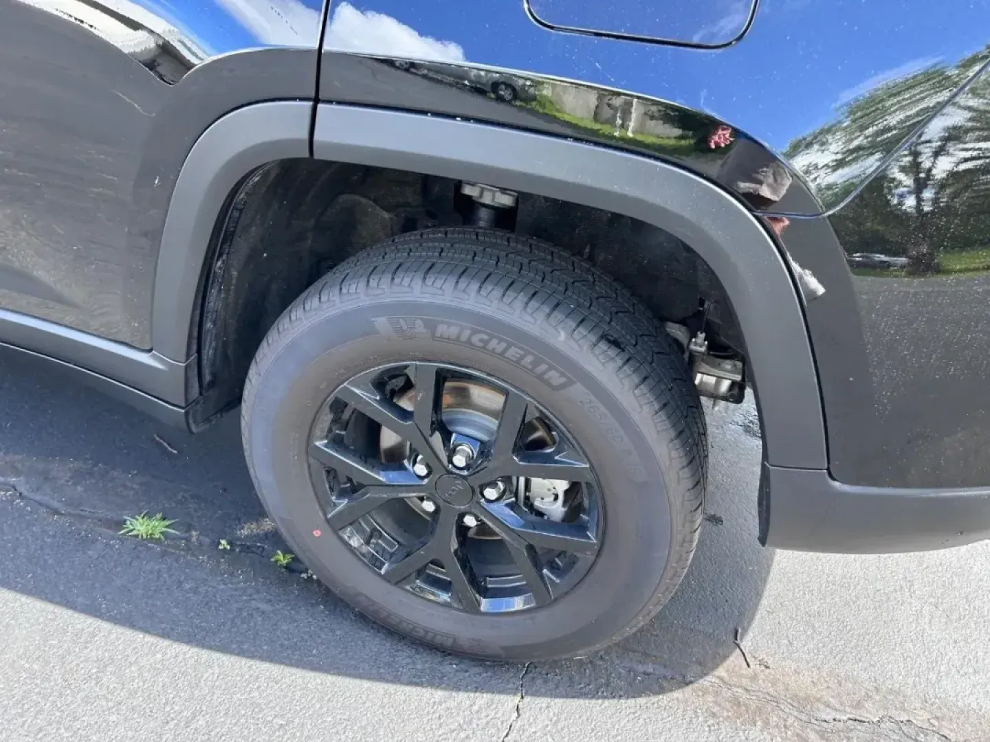 2024 /Global Black Leather Trimmed Jeep Grand Cherokee Altitude (1C4RJHAG8RC) with an 3.6L V6 24V VVT UPG I engine, located at 970 Woodlawn Dr., Farmington, MO, 63640, (573) 431-7800, 37.825642, -90.468674 - USED 2024 Jeep Grand Cherokee Altitude from Pettus CDJR Farmington, Farmington MO. - Photo#6