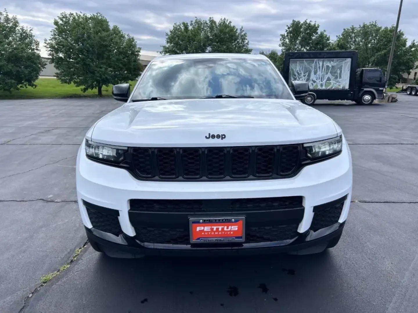 2023 /Global Black Suede Jeep Grand Cherokee L Altitude (1C4RJKAG5P8) with an 3.6L V6 24V VVT UPG I engine, located at 970 Woodlawn Dr., Farmington, MO, 63640, (573) 431-7800, 37.825642, -90.468674 - ### Discover Adventure with the 2023 Jeep Grand Cherokee L - Your Next Family SUV Awaits!<br /> <br /> Are you ready to elevate your family's road trips, weekend adventures, and daily commutes? The **2023 Jeep Grand Cherokee L** is the ideal vehicle for families craving versatility and adventure wit - Photo#7