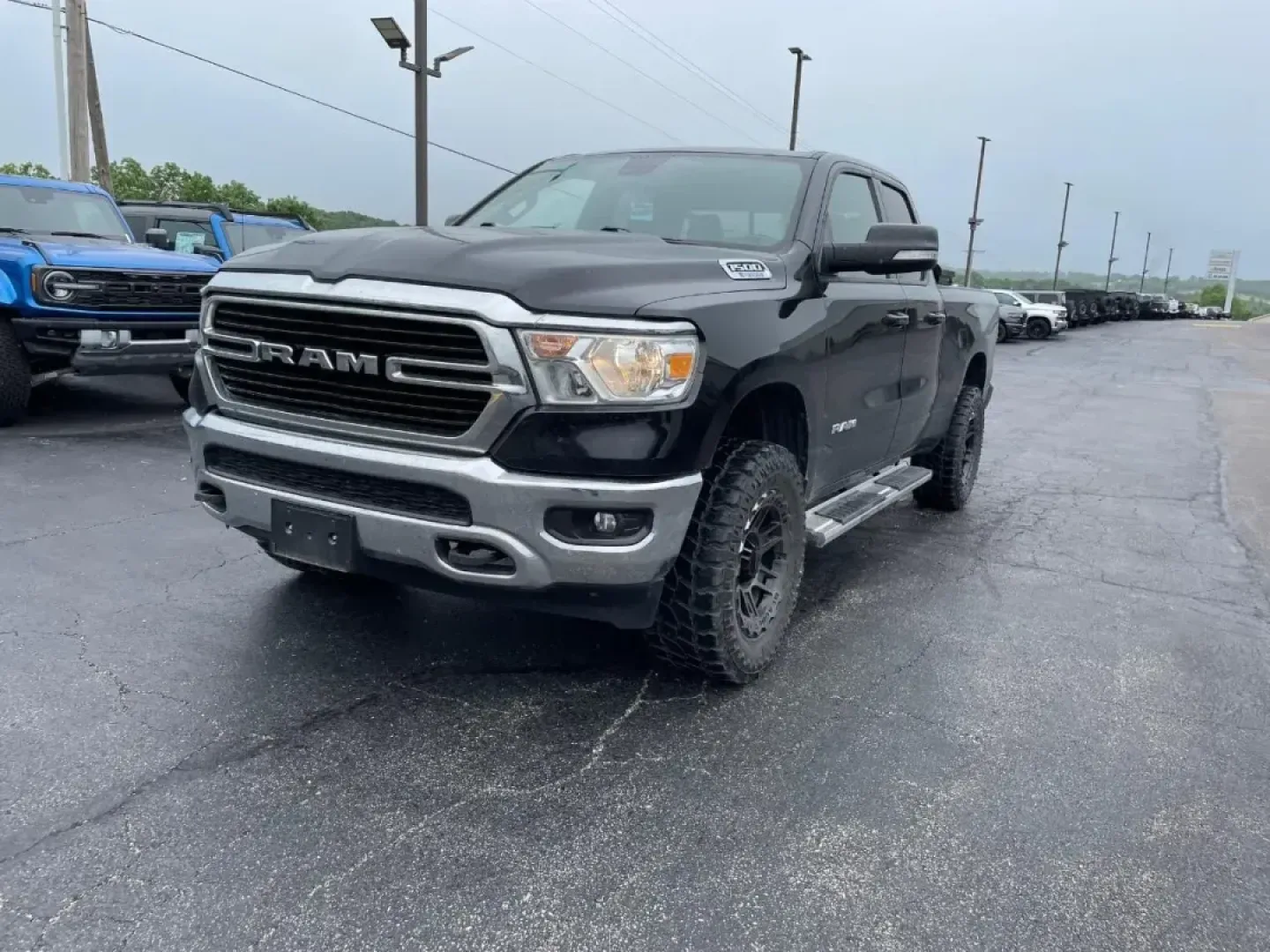 2021 Ram 1500 Big Horn/Lone Star (1C6RRFBG8MN) with an Other engine, located at 12836 Highway 21, De Soto, MO, 63020, (636) 337-7777, 38.151867, -90.575615 - **Discover Adventure with the 2021 Ram 1500 Big Horn Quad Cab at Pettus Ford De Soto!** <br /> <br /> Are you ready for your next outdoor adventure or the ideal vehicle to enhance your daily commute? Look no further than this stunning 2021 Ram 1500 Big Horn Quad Cab, available now at Pettus Ford De - Photo#34