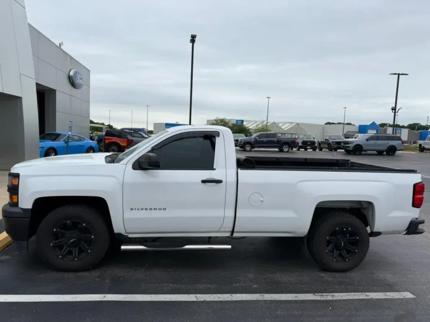 2014 /Cloth Chevrolet Silverado 1500 Work Truck (1GCNCPEHXEZ) with an Other engine, Automatic transmission, located at 12836 Highway 21, De Soto, MO, 63020, (636) 337-7777, 38.151867, -90.575615 - Are you ready to take your adventures to the next level? Whether you're hauling equipment for a weekend project, navigating busy city streets, or venturing off the beaten path, this 2014 Chevrolet Silverado 1500 Work Truck is your ultimate companion. With its robust build and reliable performance, t - Photo#1