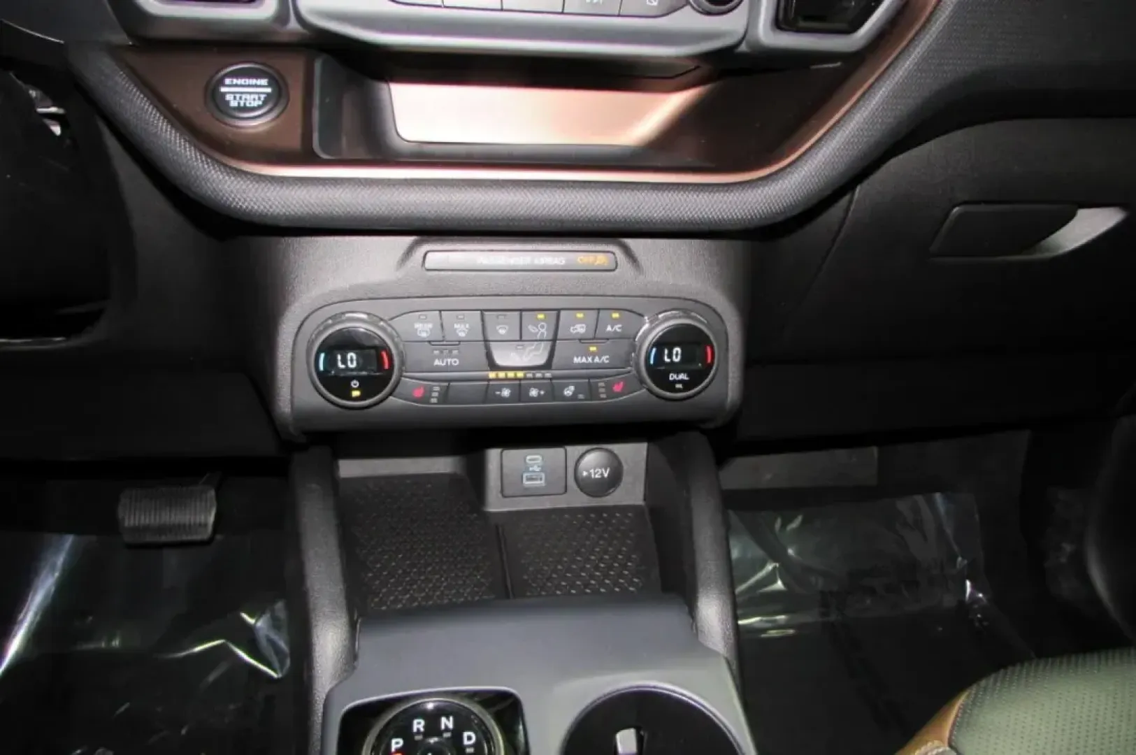 2021 /Ebony/Roast Leather Ford Bronco Sport Outer Banks (3FMCR9C66MR) with an Other engine, Automatic transmission, located at 12836 Highway 21, De Soto, MO, 63020, (636) 337-7777, 38.151867, -90.575615 - USED 2021 Ford Bronco Sport Outer Banks from Pettus Ford De Soto, De Soto MO. - Photo#20