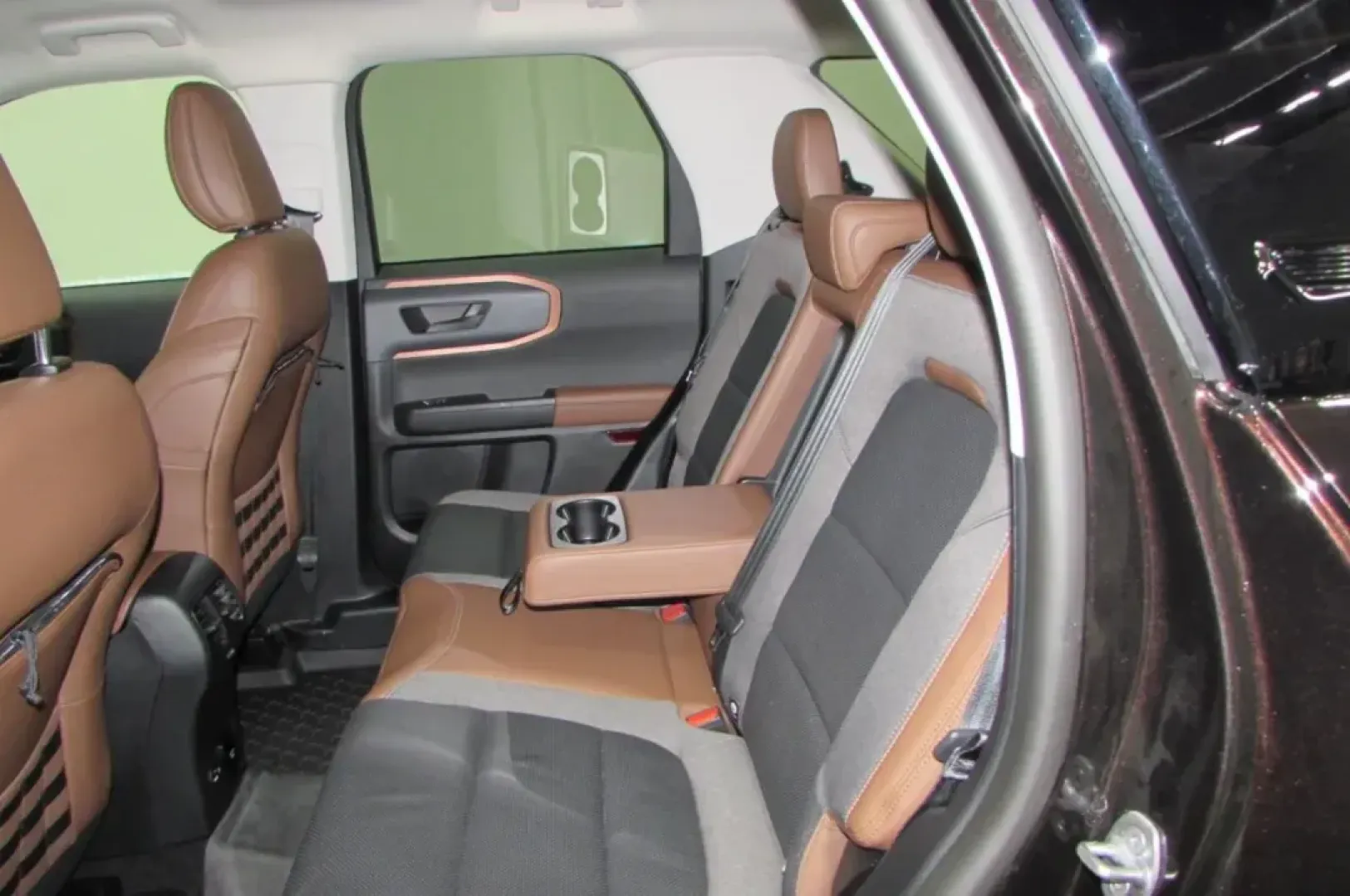 2021 /Ebony/Roast Leather Ford Bronco Sport Outer Banks (3FMCR9C66MR) with an Other engine, Automatic transmission, located at 12836 Highway 21, De Soto, MO, 63020, (636) 337-7777, 38.151867, -90.575615 - USED 2021 Ford Bronco Sport Outer Banks from Pettus Ford De Soto, De Soto MO. - Photo#24