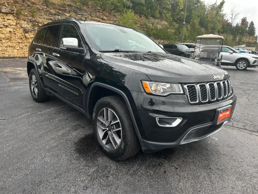 photo of 2022 Jeep Grand Cherokee WK Limited