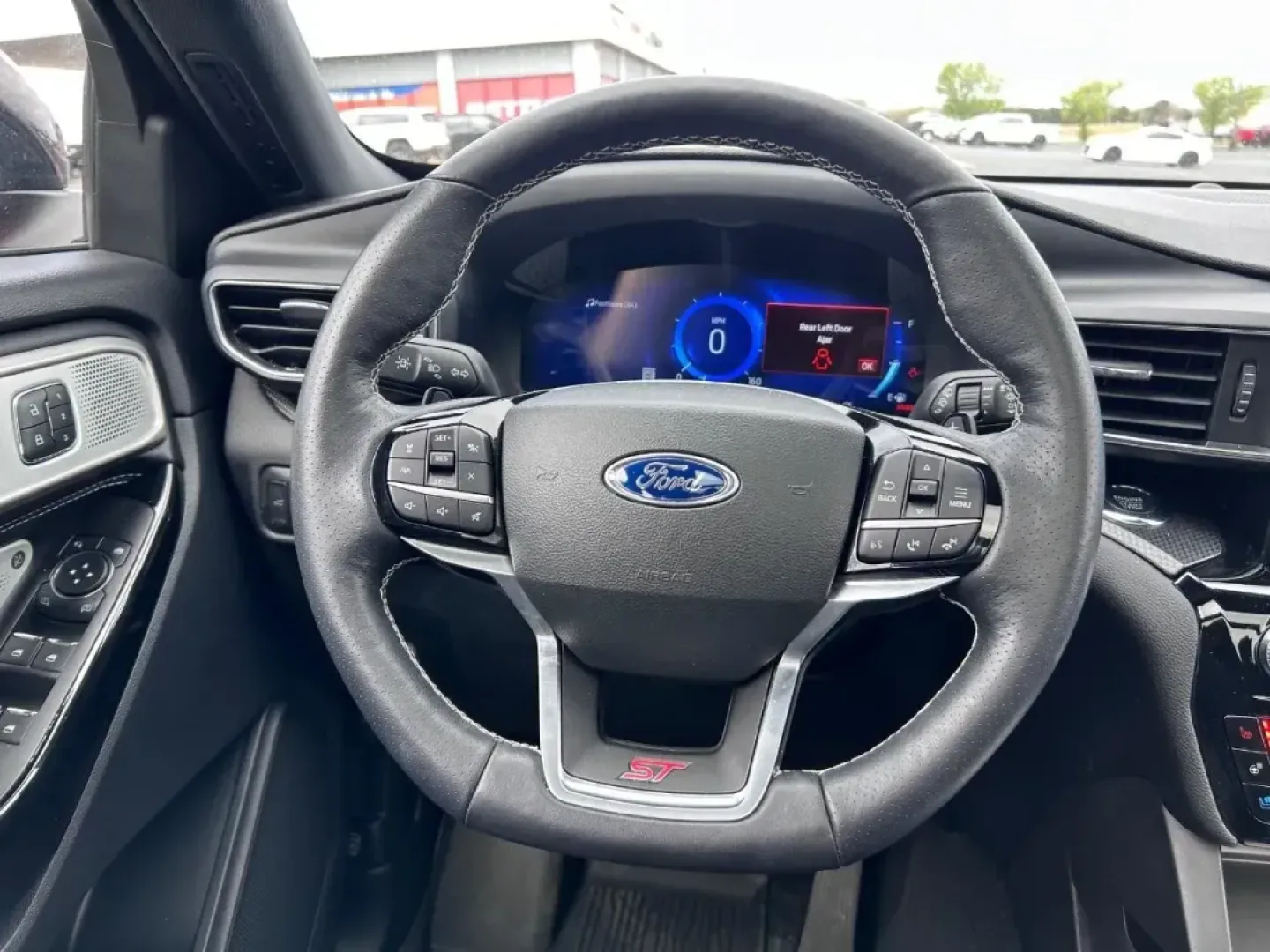 2022 /Ebony Leather Ford Explorer ST (1FM5K8GC1NG) with an 3.0L EcoBoost V6 engine, Automatic transmission, located at 970 Woodlawn Dr., Farmington, MO, 63640, (573) 431-7800, 37.825642, -90.468674 - **Explore Your Next Adventure with the 2022 Ford Explorer ST Ready for Family Fun and Weekend Getaways!**<br /> <br /> If you're on the hunt for an SUV that perfectly blends family functionality with sporty performance, look no further than this stunning **2022 Ford Explorer ST** available at **Pet - Photo#13