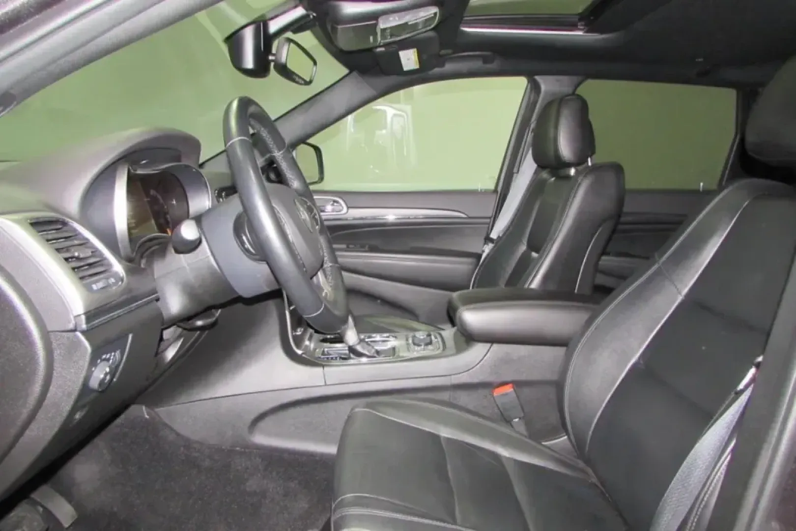 2021 /Black Leather Jeep Grand Cherokee Limited (1C4RJFBG9MC) with an Other engine, Automatic transmission, located at 12830 Highway 21, De Soto, MO, 63020, (636) 337-7777, 38.153099, -90.573624 - Discover your next adventure with the 2021 Jeep Grand Cherokee Limited, available now at Pettus CDJR DeSoto, your premier OEM dealership located at 12830 Highway 21, De Soto, MO 63020. This versatile SUV is ideal for families seeking space and comfort, adventurers eager to explore off-the-beaten-pat - Photo#10