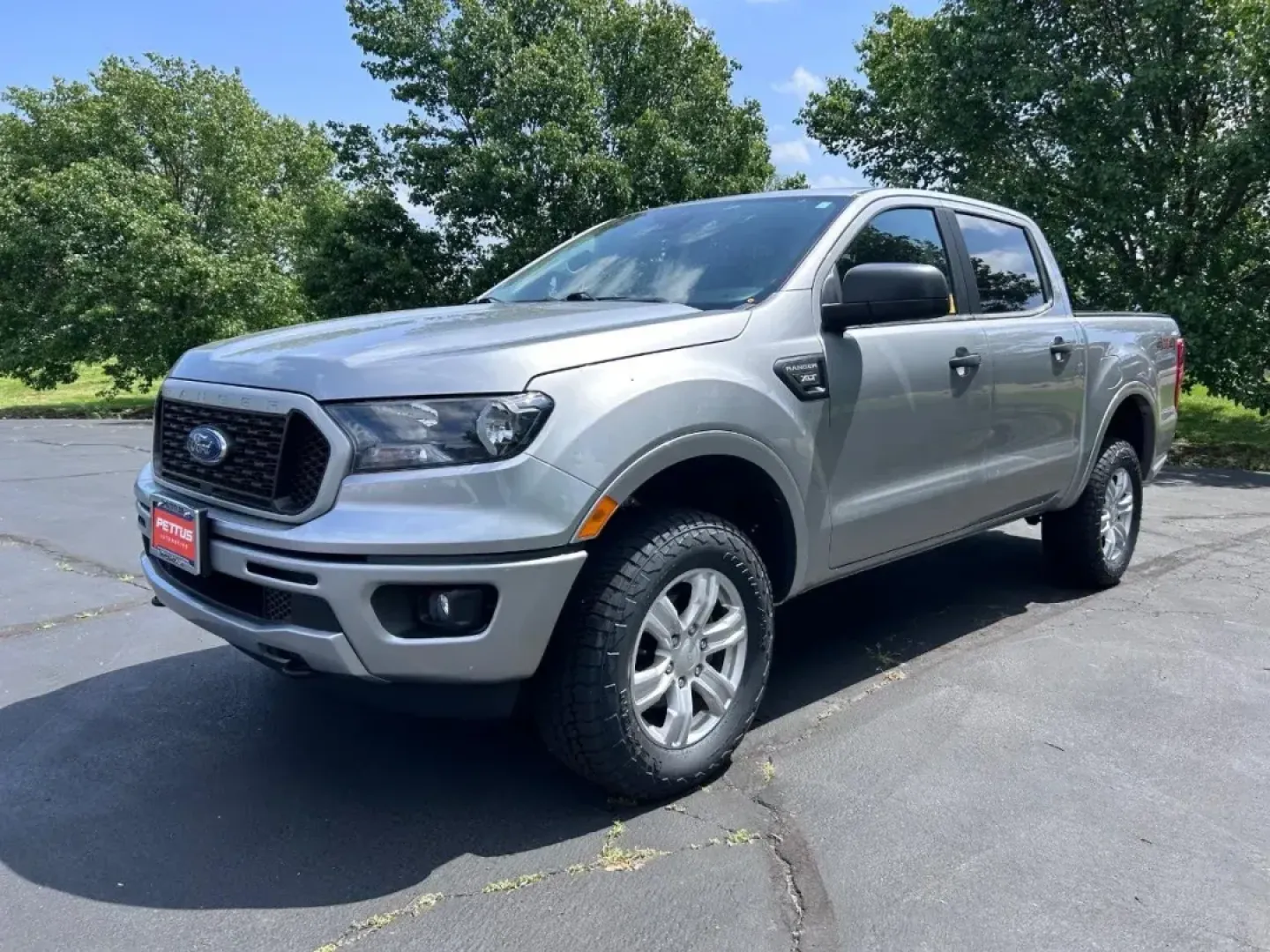 2020 /Ebony Cloth Ford Ranger XLT (1FTER4FH8LL) with an 2.3L EcoBoost engine, Automatic transmission, located at 970 Woodlawn Dr., Farmington, MO, 63640, (573) 431-7800, 37.825642, -90.468674 - **Adventure Awaits with This 2020 Ford Ranger XLT at Pettus CDJR Farmington!**<br /> <br /> Are you ready to elevate your weekend adventures or tackle your daily commutes with style and confidence? Look no further than this stunning 2020 Ford Ranger XLT, proudly offered at Pettus CDJR Farmington, yo - Photo#5