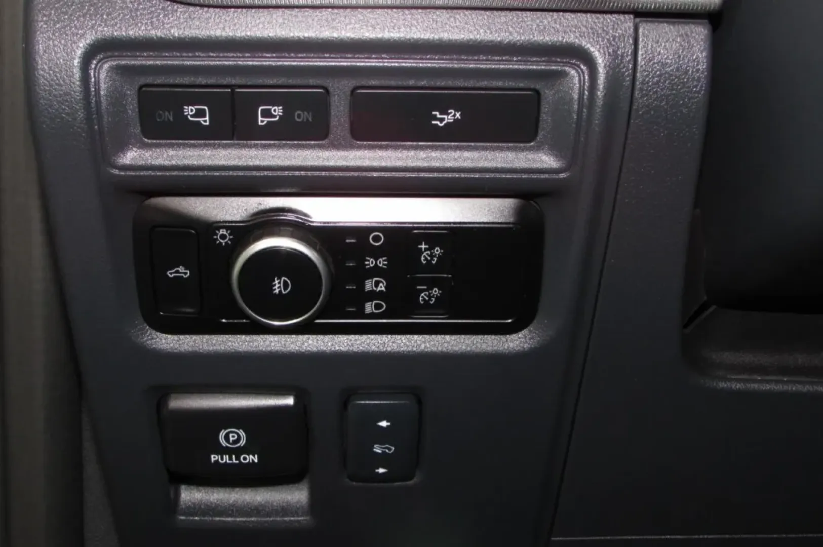 2024 /Black Ford F-150 LARIAT (1FTFW5L56RF) with an Other engine, located at 12836 Highway 21, De Soto, MO, 63020, (636) 337-7777, 38.151867, -90.575615 - **Unleash Your Adventures with the 2024 Ford F-150 Lariat at Pettus Ford De Soto!**<br /> <br /> Are you ready to elevate your daily commute or weekend adventures? Look no further than the 2024 Ford F-150 Lariat, a truck that embodies power, comfort, and rugged sophistication. Perfect for growing fa - Photo#18