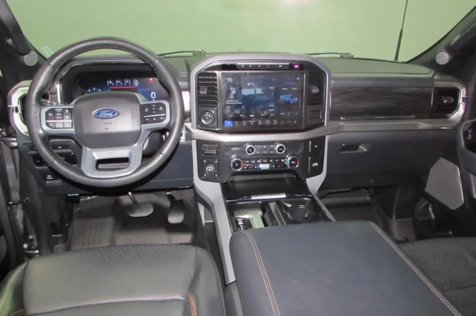 2024 /Black Ford F-150 LARIAT (1FTFW5L56RF) with an Other engine, located at 12836 Highway 21, De Soto, MO, 63020, (636) 337-7777, 38.151867, -90.575615 - **Unleash Your Adventures with the 2024 Ford F-150 Lariat at Pettus Ford De Soto!**<br /> <br /> Are you ready to elevate your daily commute or weekend adventures? Look no further than the 2024 Ford F-150 Lariat, a truck that embodies power, comfort, and rugged sophistication. Perfect for growing fa - Photo#28